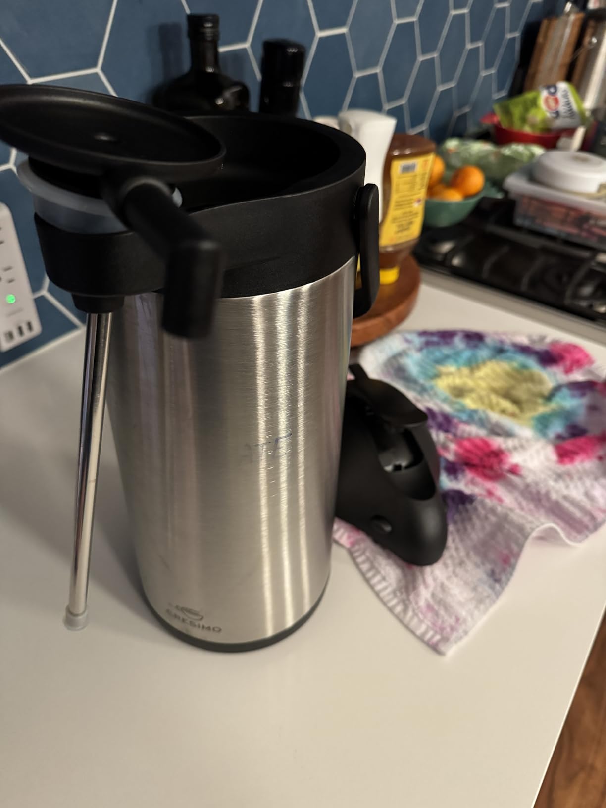 Cresimo Thermal Coffee Carafe 68oz / 2L - 12 Hours Hot Beverage Dispenser | Insulated Stainless Steel Carafe for Liquids, Coffee Carafes For Keeping Hot Water Dispenser for Parties - Large Tea Flask customer photo 2