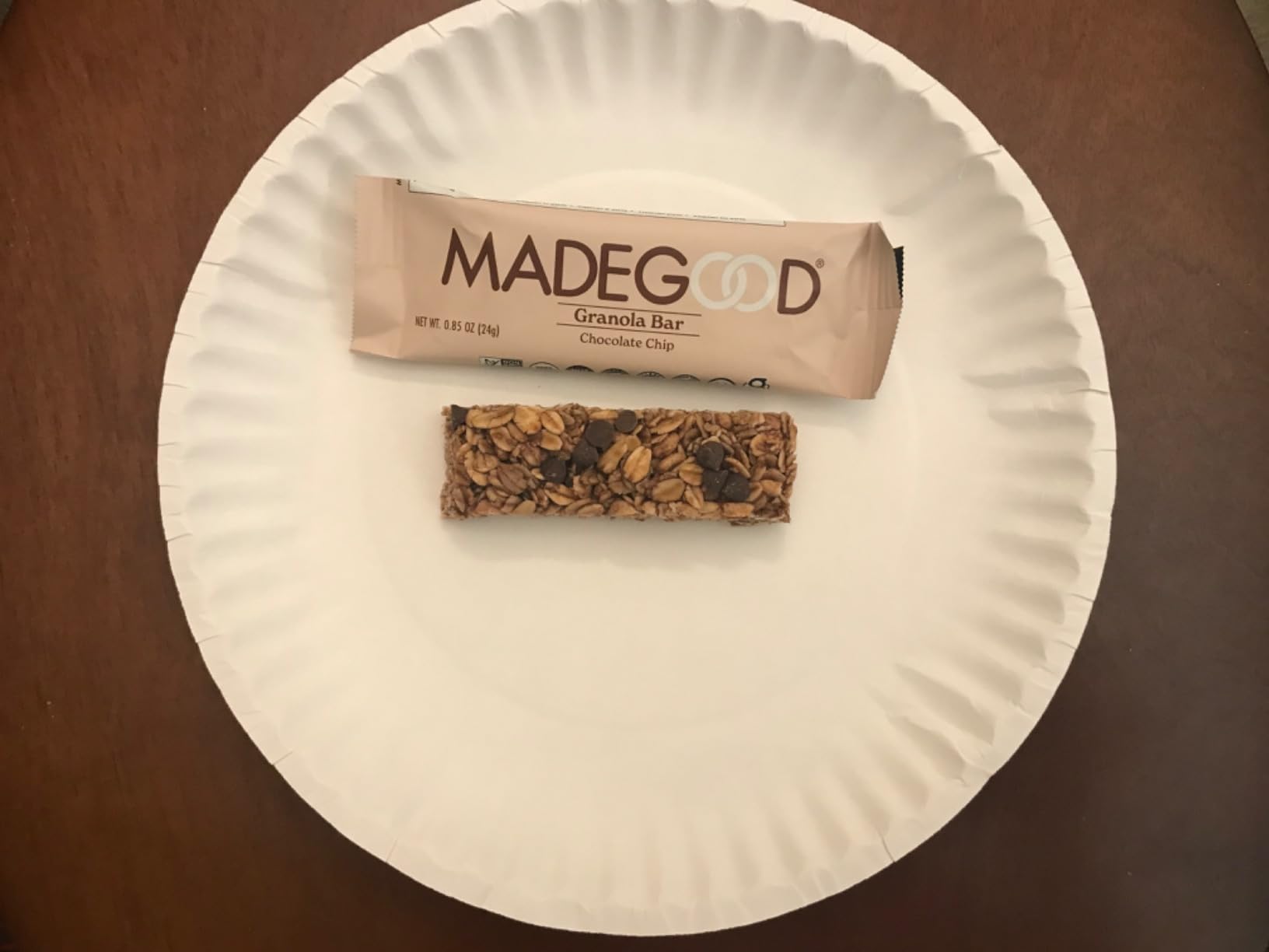 MadeGood Chocolate Chip Granola Bars, 6 Healthy Snack Bars, 0.85 oz Each customer photo 1