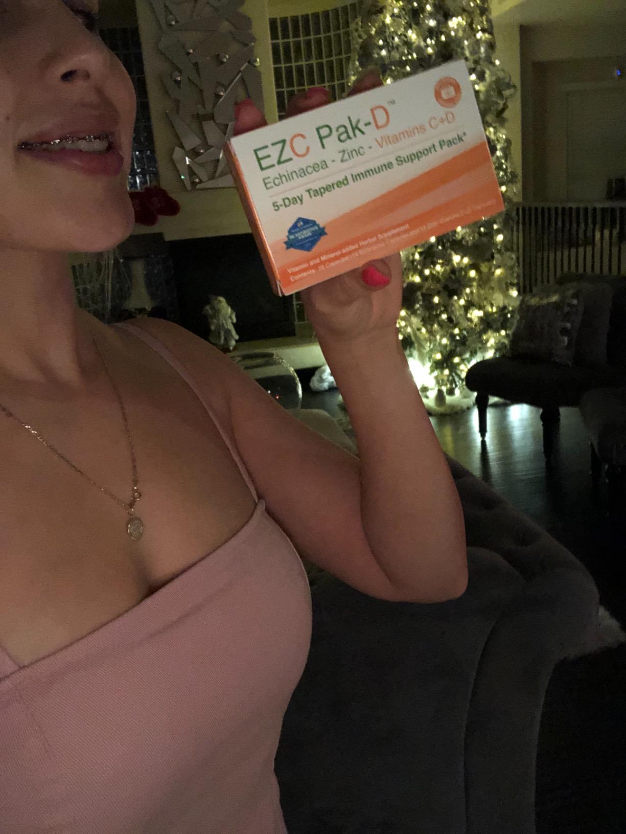 EZC Pak 5-Day Immune System Booster with Echinacea, Vitamin C, Zinc & Vitamin D - Tapered Immune Support Supplement for Adults - Supports Immunity, Easy Travel-Size Supplement Pack customer photo 2