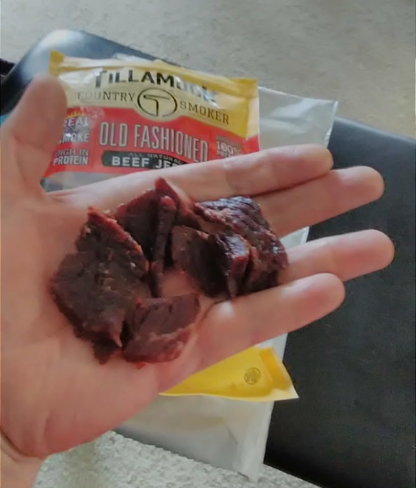 Tillamook Country Smoker Real Hardwood Smoked Beef Jerky, Old Fashioned, 10 Ounce customer photo 1