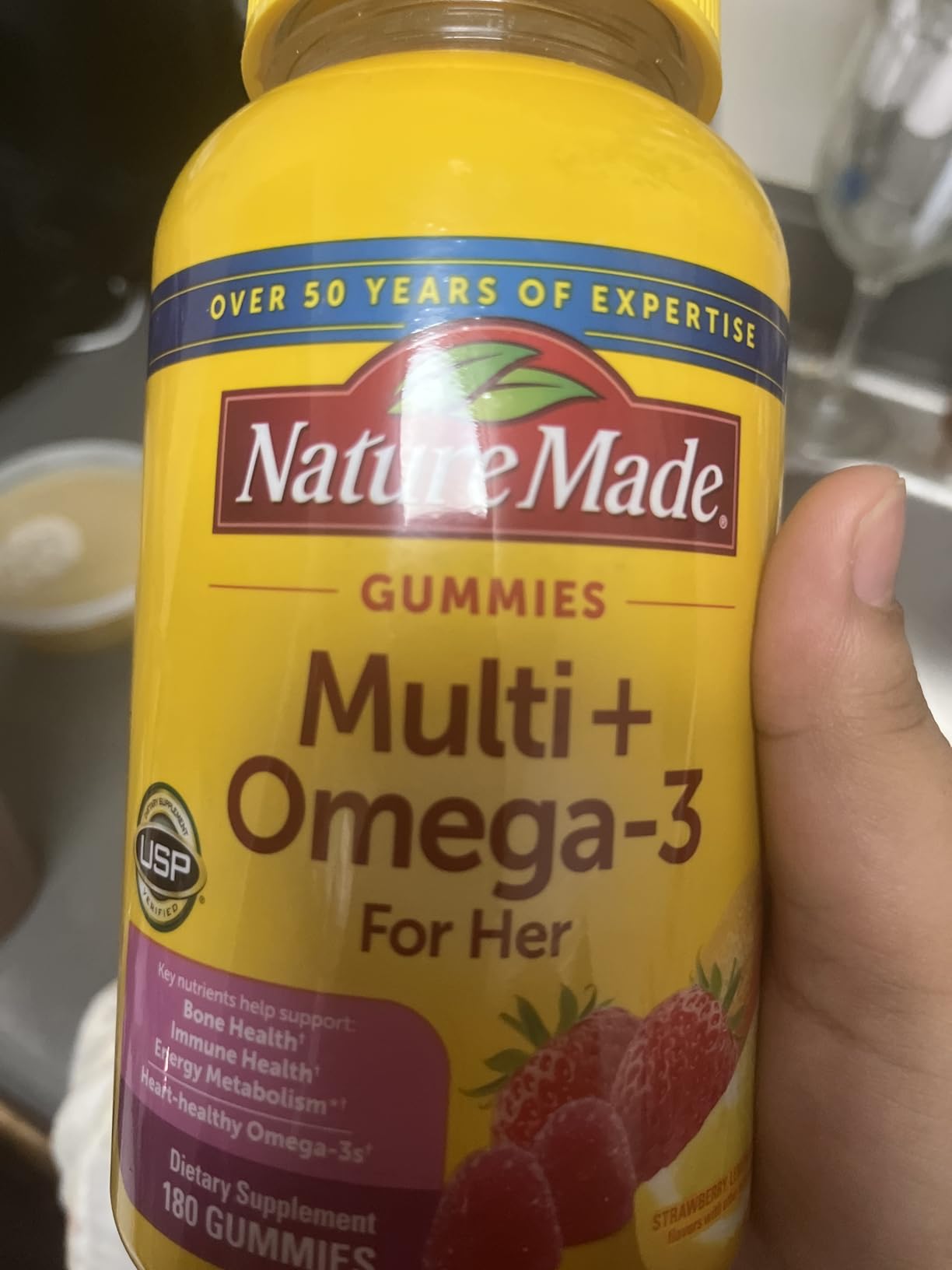 Nature Made Multivitamin + Omega-3, Multivitamin Gummies for Women and Men, Daily Nutritional Support, 80 Adult Gummy Vitamins & Minerals, 40 Day Supply customer photo 1