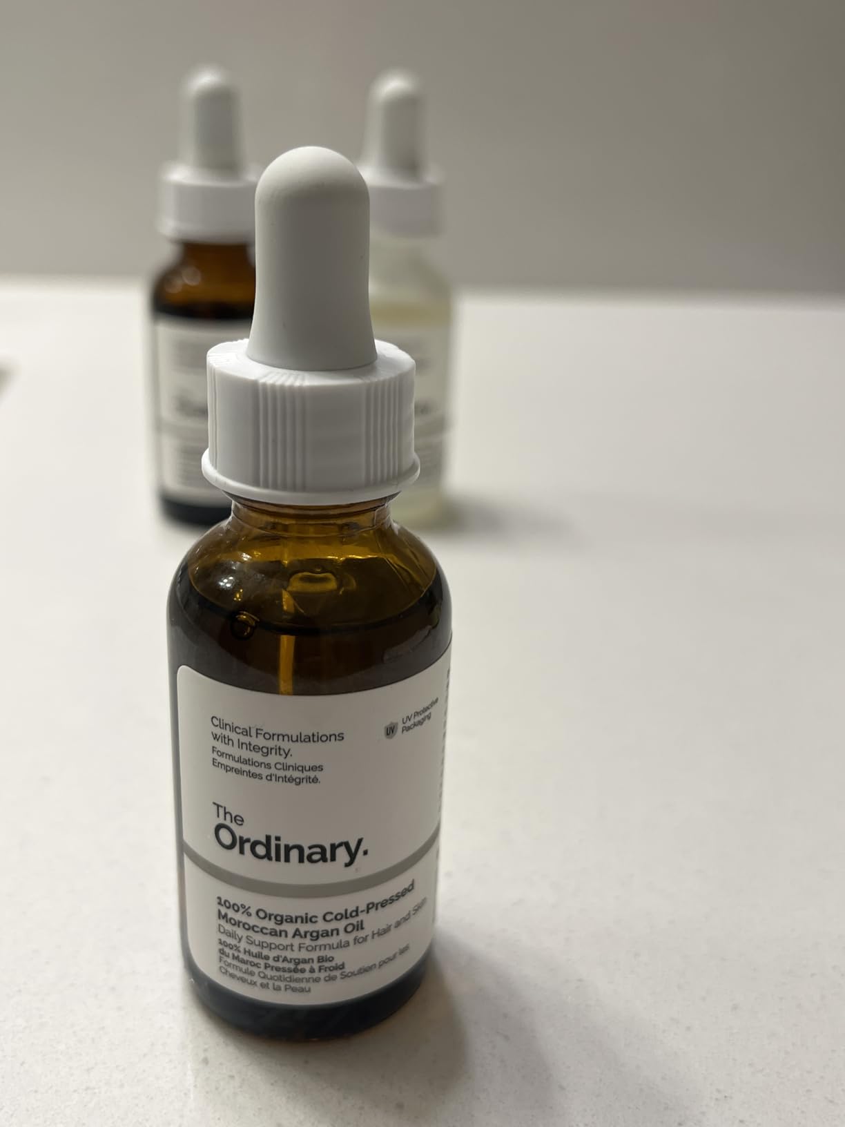 The Ordinary 100% Organic Cold-Pressed Moroccan Argan Oil, Nourishing and Hydrating Treatment for Skin & Hair, 1 Fl Oz customer photo 1