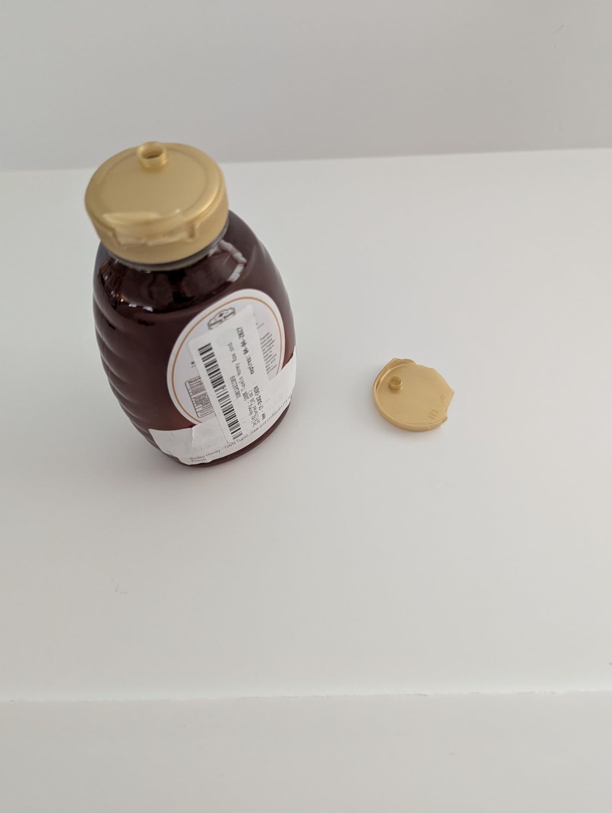 Smiley Honey - 100% Tupelo Honey Raw and Unfiltered (16 oz) customer photo 2