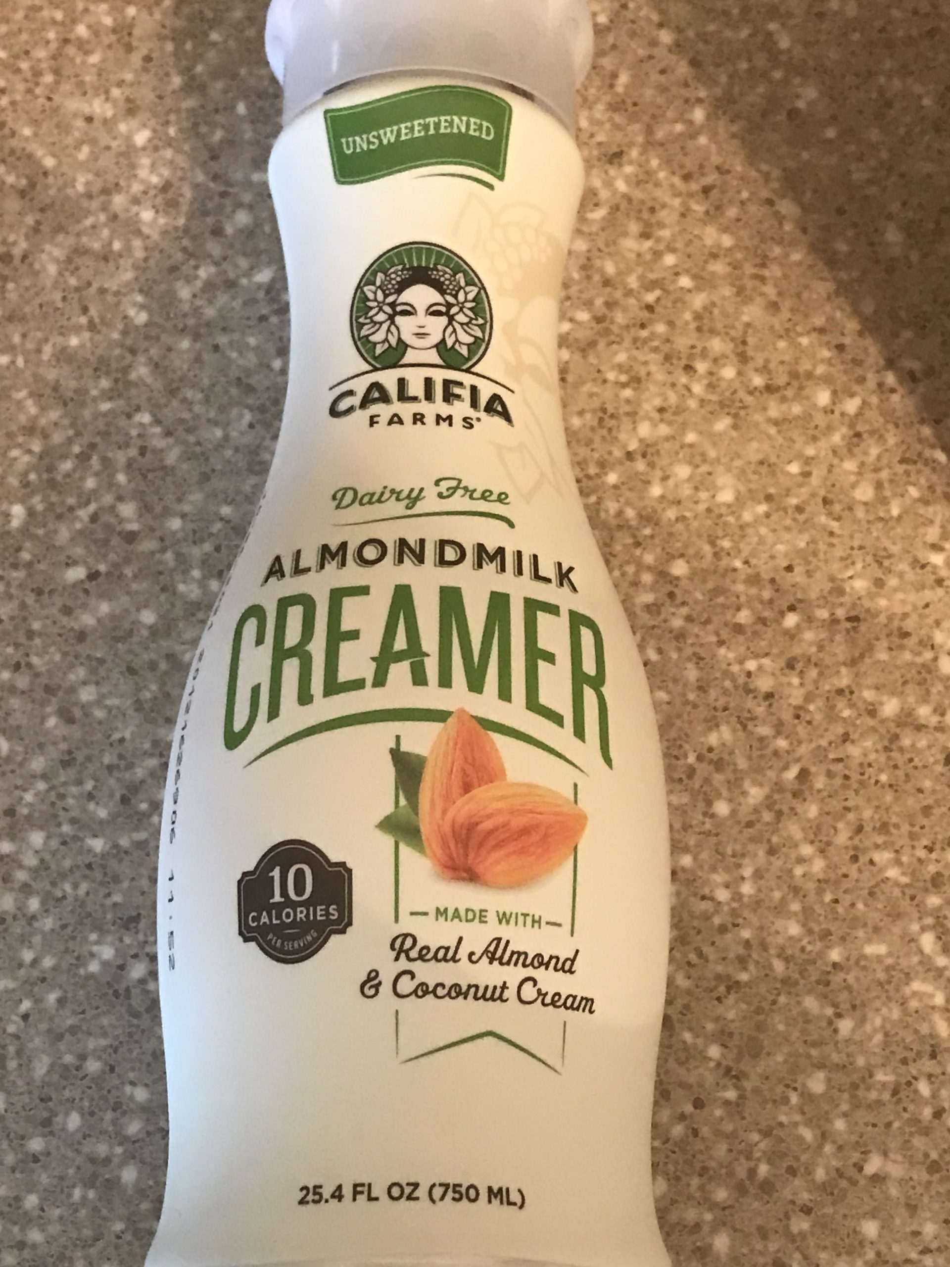 Califia Farms, Creamer Almond Unsweetened, 25.4 Fl Oz customer photo 1
