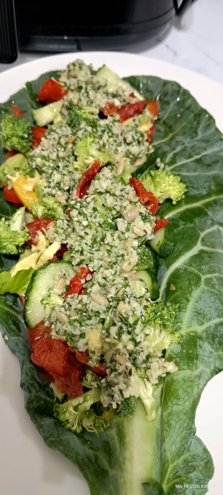 Navitas Organics Hemp Seeds - For Smoothies, Salads, Dips, Baked Goods & More - Essential Fatty Acids, Protein & Minerals - USDA Organic, Non GMO, Gluten Free, Kosher, Vegan (8oz. Bag 8 Servings) customer photo 1