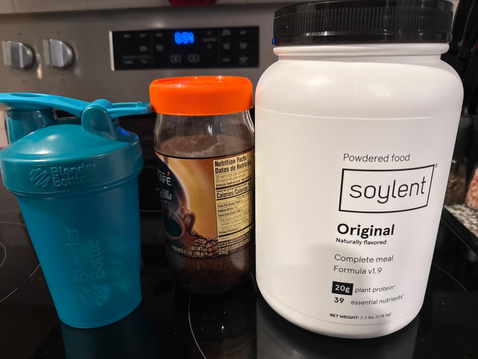 Soylent Complete Nutrition Gluten-Free Vegan Protein Meal Replacement Powder, Original, 36.8 Oz customer photo 1