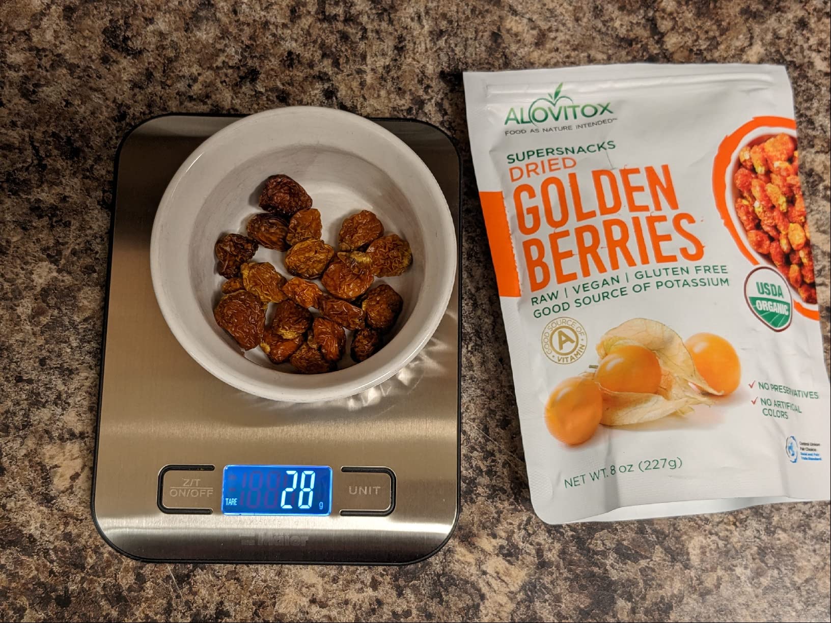 Alovitox Organic Sun Dried Golden Berries 16 oz | Raw, Vegan, Gluten Free Super Snack High in Smart Protein, Dietary Fiber, Vitamin A & C | Incan Gooseberries for Eating, Trail Mix customer photo 1
