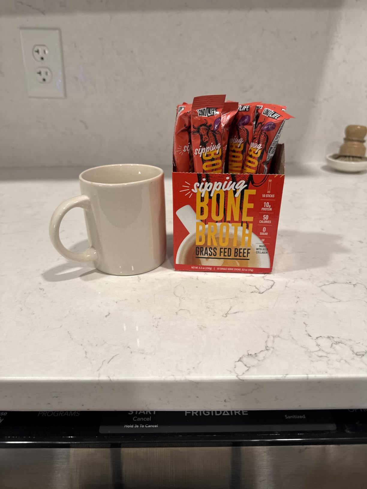 LonoLife Beef Bone Broth Powder Mix | Grass-Fed, 10g Protein | Collagen-Rich, Keto & Paleo Friendly | Natural Ingredients | 10 Portable Stick Pack Servings customer photo 1