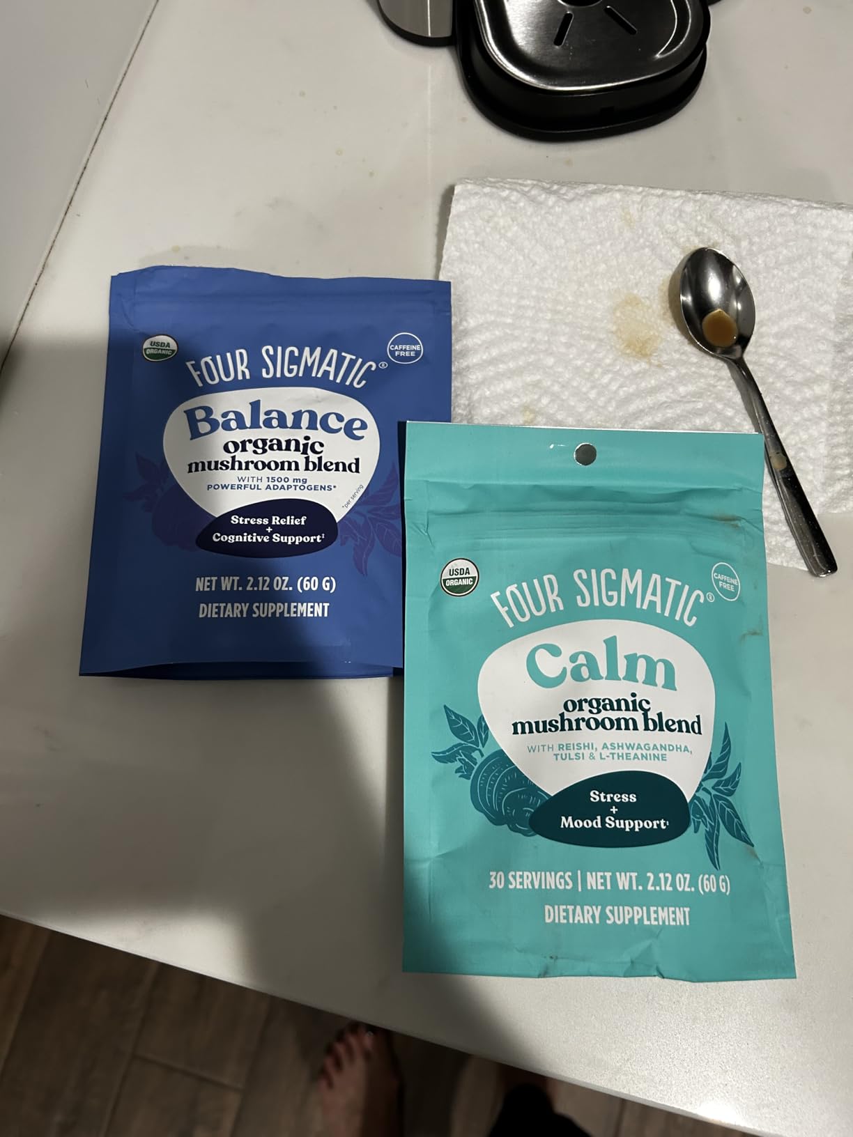 Four Sigmatic Calm Mushroom Blend | Adaptogen Supplement with Ashwagandha, Reishi, Tulsi, Cordyceps, Chaga, Rose Hips, and More | Natural Stress Relief and Immune Support Supplement | 30 Servings customer photo 1