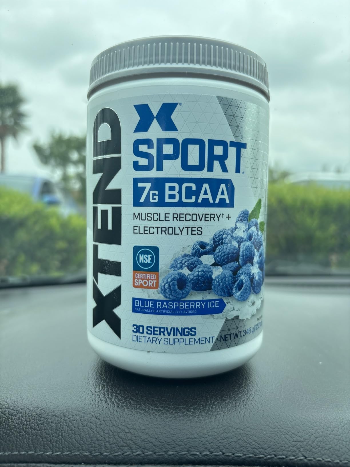 XTEND Sport BCAA Powder Blue Raspberry Ice - Electrolyte Powder for Recovery & Hydration with Amino Acids - 30 Servings customer photo 2
