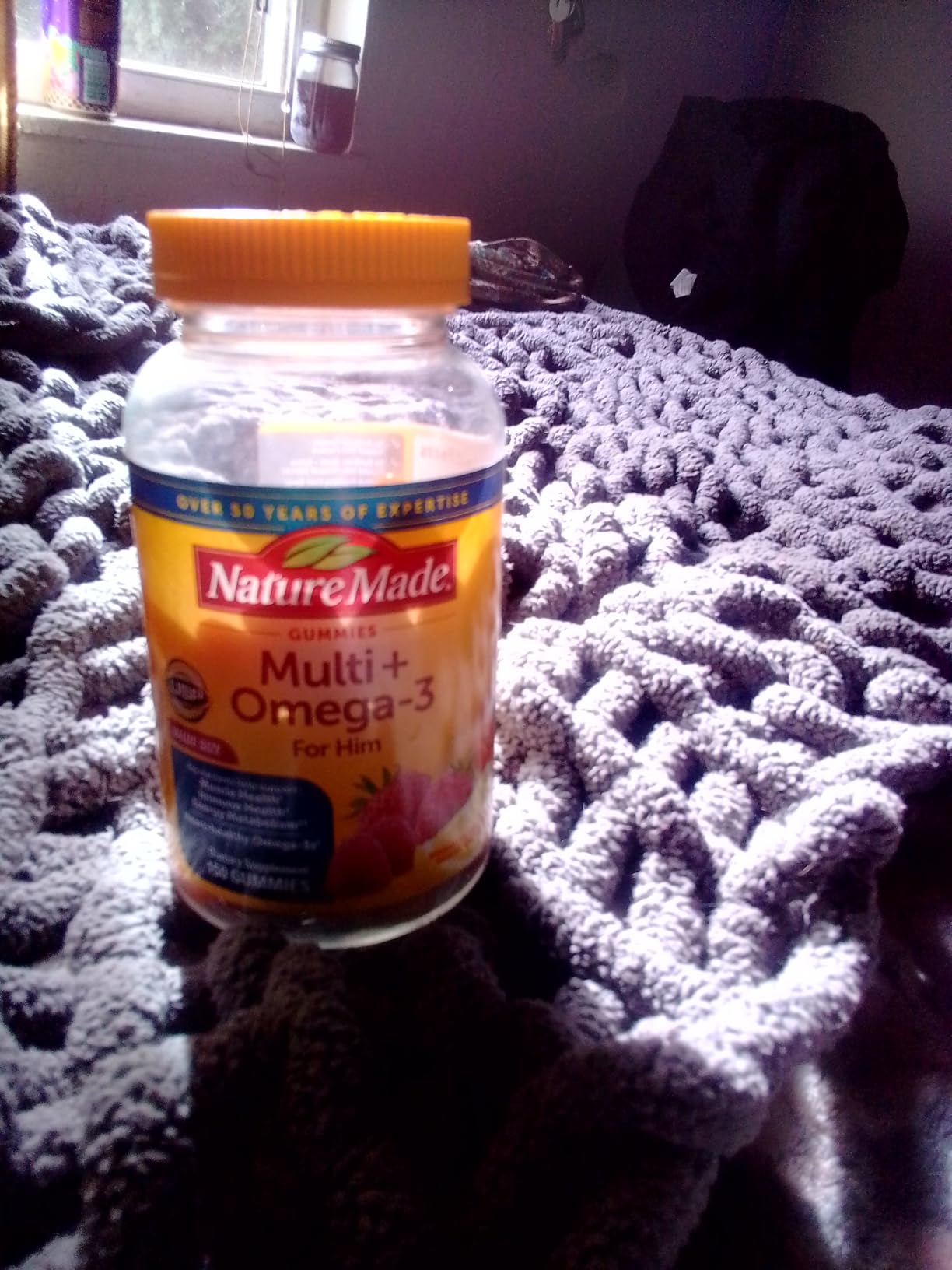 Nature Made Mens Multivitamin Gummies with Omega-3, Mens Gummy Multivitamins for Daily Nutritional Support, 150 Gummy Vitamins and Minerals, 75 Day Supply customer photo 1