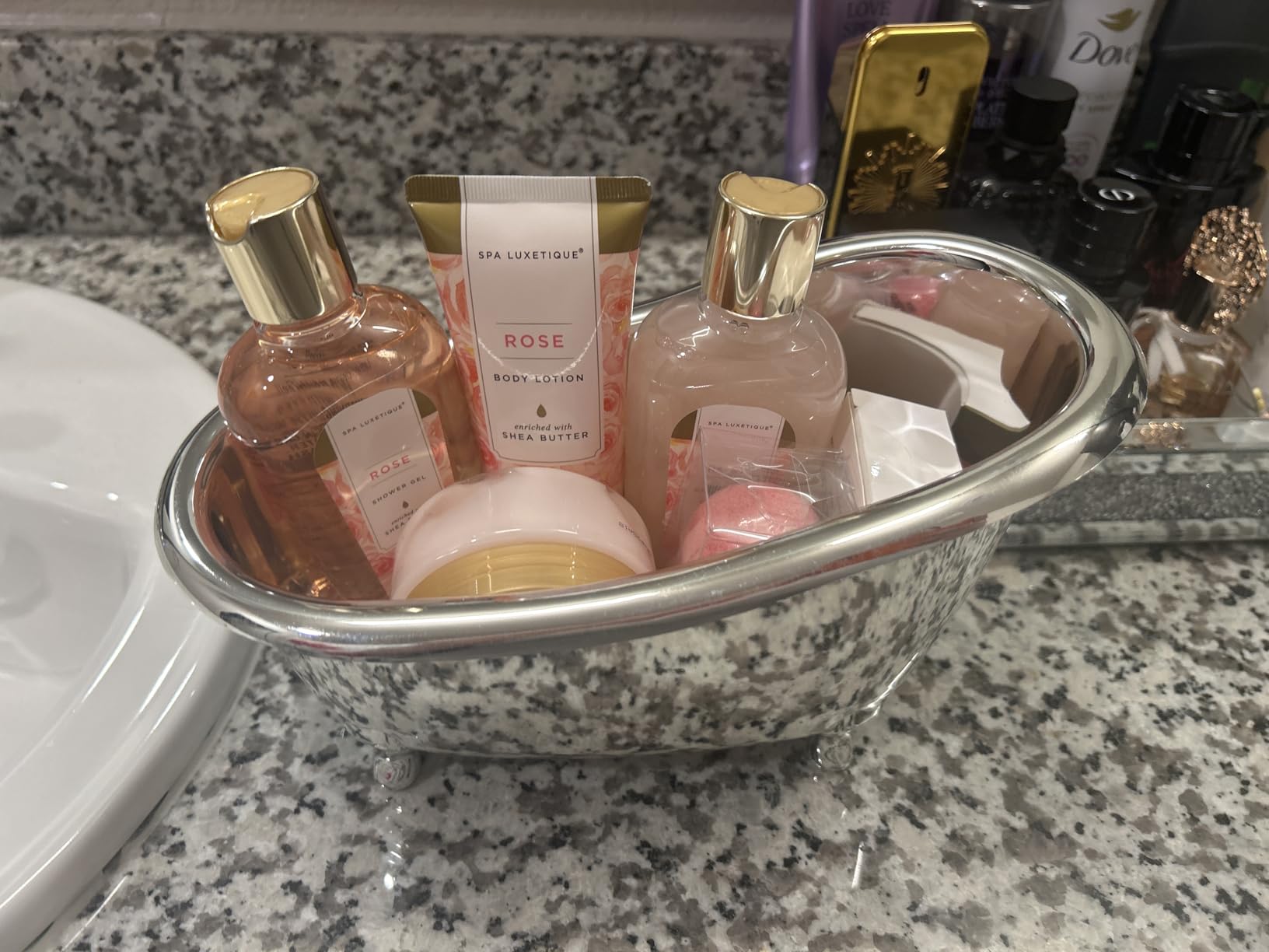 spa luxetique Gift Set For Women, Bath Sets for Women Gift, 8 Pcs Rose Spa Basket Includes Bubble Bath, Shower Gel, Body Lotion, Mom Birthday Gifts, Mother's Day Gifts for Her customer photo 1