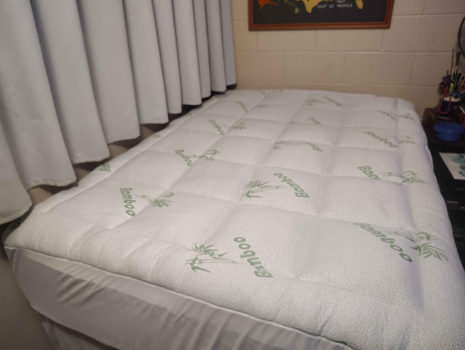 Niagara Sleep Solution Ultra Soft Queen Size Mattress Topper - Rayon Derived from Bamboo Pillow Top Mattress Pad for Back Pain Relief - Naturally Cooling for Hot Sleepers customer photo 1