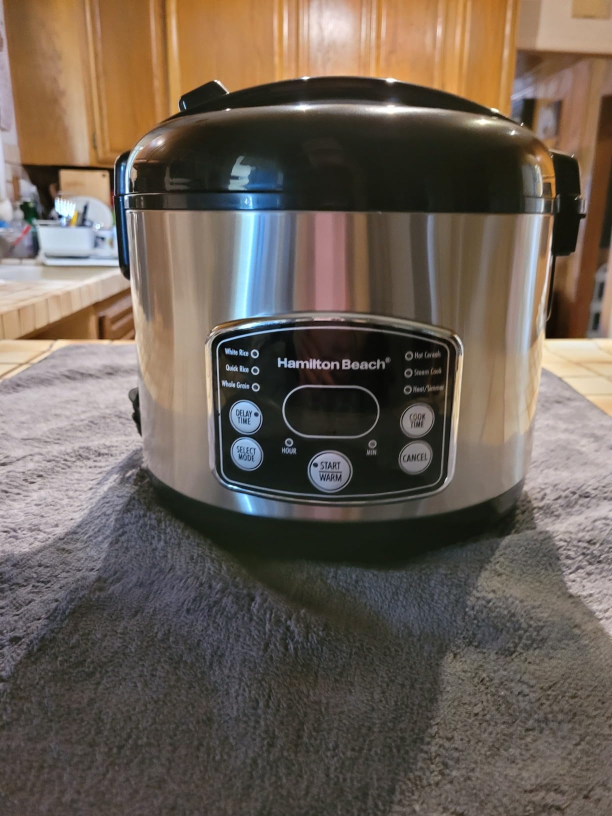 Hamilton Beach Digital Programmable Rice and Slow Cooker & Food Steamer, 20 Cups Cooked (10 Cups Uncooked), 14 Pre-Programmed Settings for Sear Sauté, Hot Cereal, Soup, Nonstick Pot, Stainless Steel (37571MN) customer photo 2