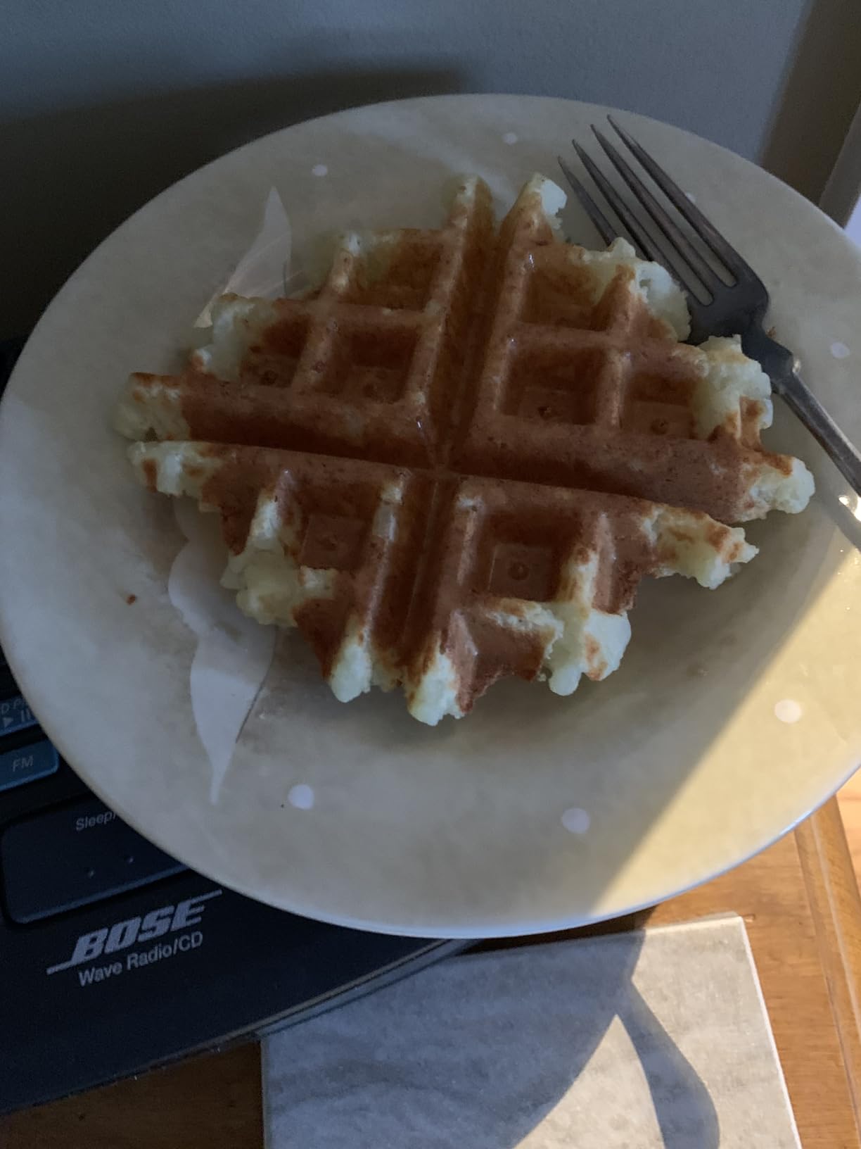 Hamilton Beach Belgian Waffle Maker with Removable PFAS-Free Durathon Nonstick Coated Plates, Easy Flip, Ceramic Grids, Black (26031) customer photo 2