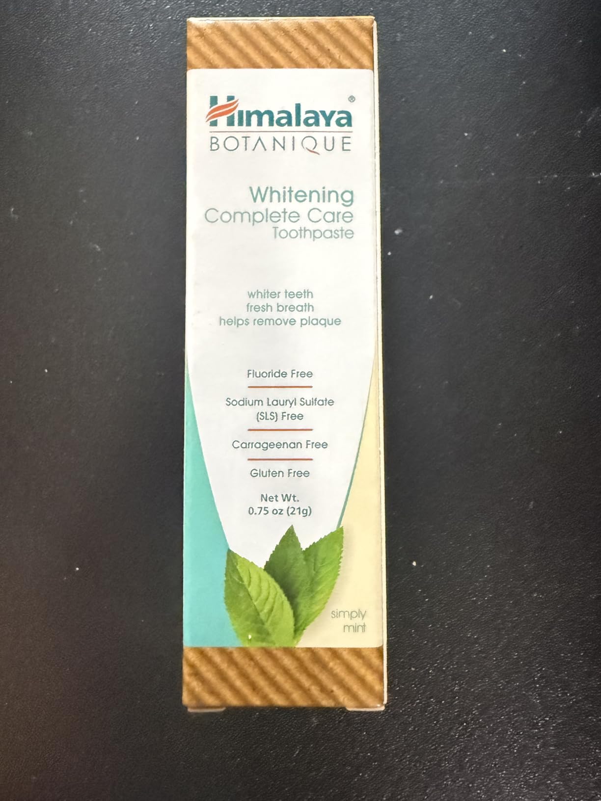 Himalaya Botanique Whitening Complete Care Toothpaste, Teeth Whitening, Fights Plaque, Fluoride Free, No Artificial Flavors, SLS Free, Cruelty Free, Foaming, Simply Mint Flavor, 5.29 Oz, 2 Pack customer photo 2