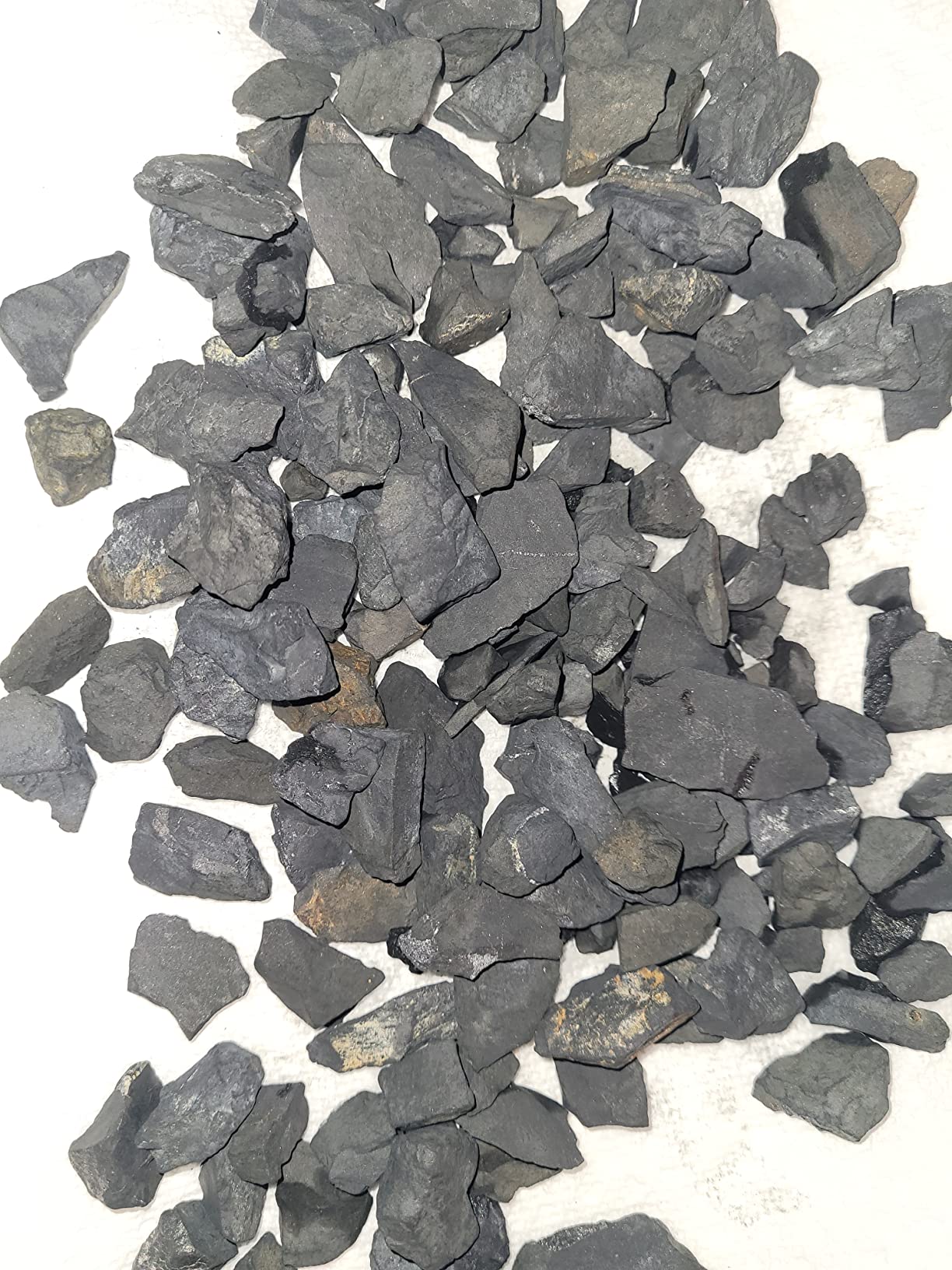 Shungite Stones - by wellness hut - Authentic Tier III Karelian Rocks for Drinking Water Infusion - Natural Minerals with High Fullerenes Content - 1-Pound Bag customer photo 2