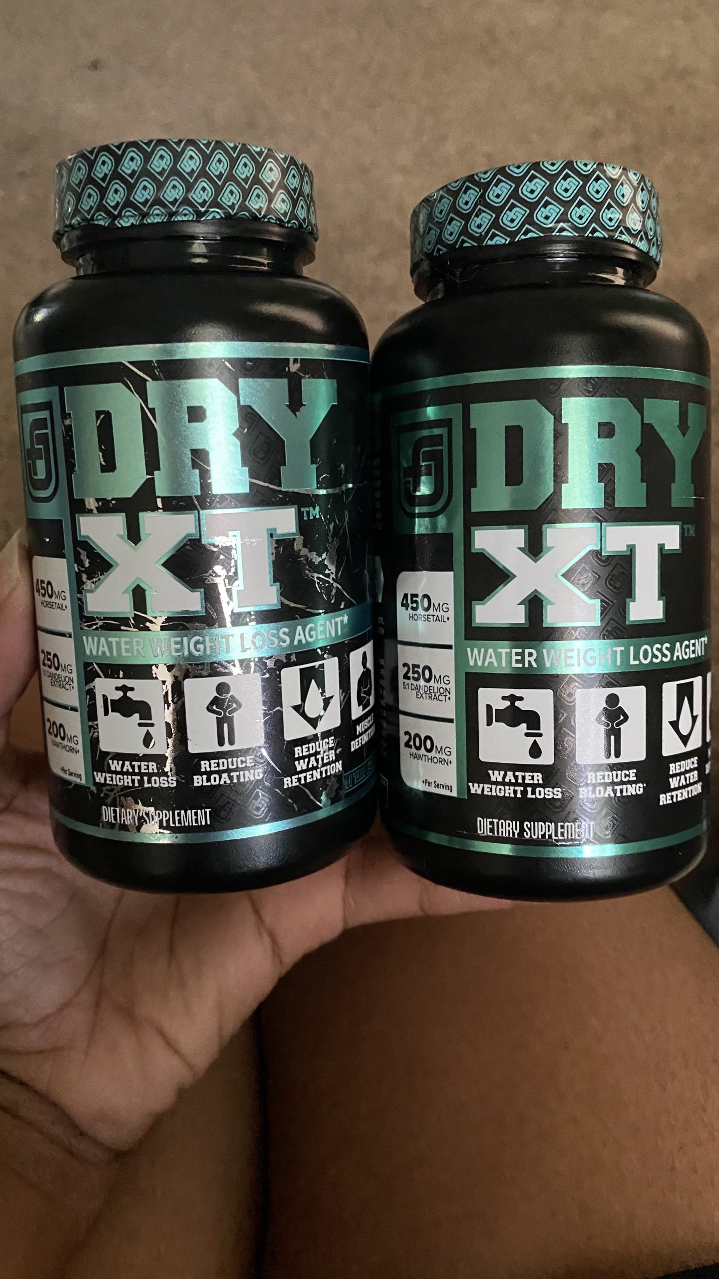 Jacked Factory Dry-XT Diuretic Water Pills - Natural Supplement | Reduces Water Retention & Bloating | Dandelion Root Extract, Potassium, 7 More Powerful Ingredients - 60 Veggie Capsules customer photo 2