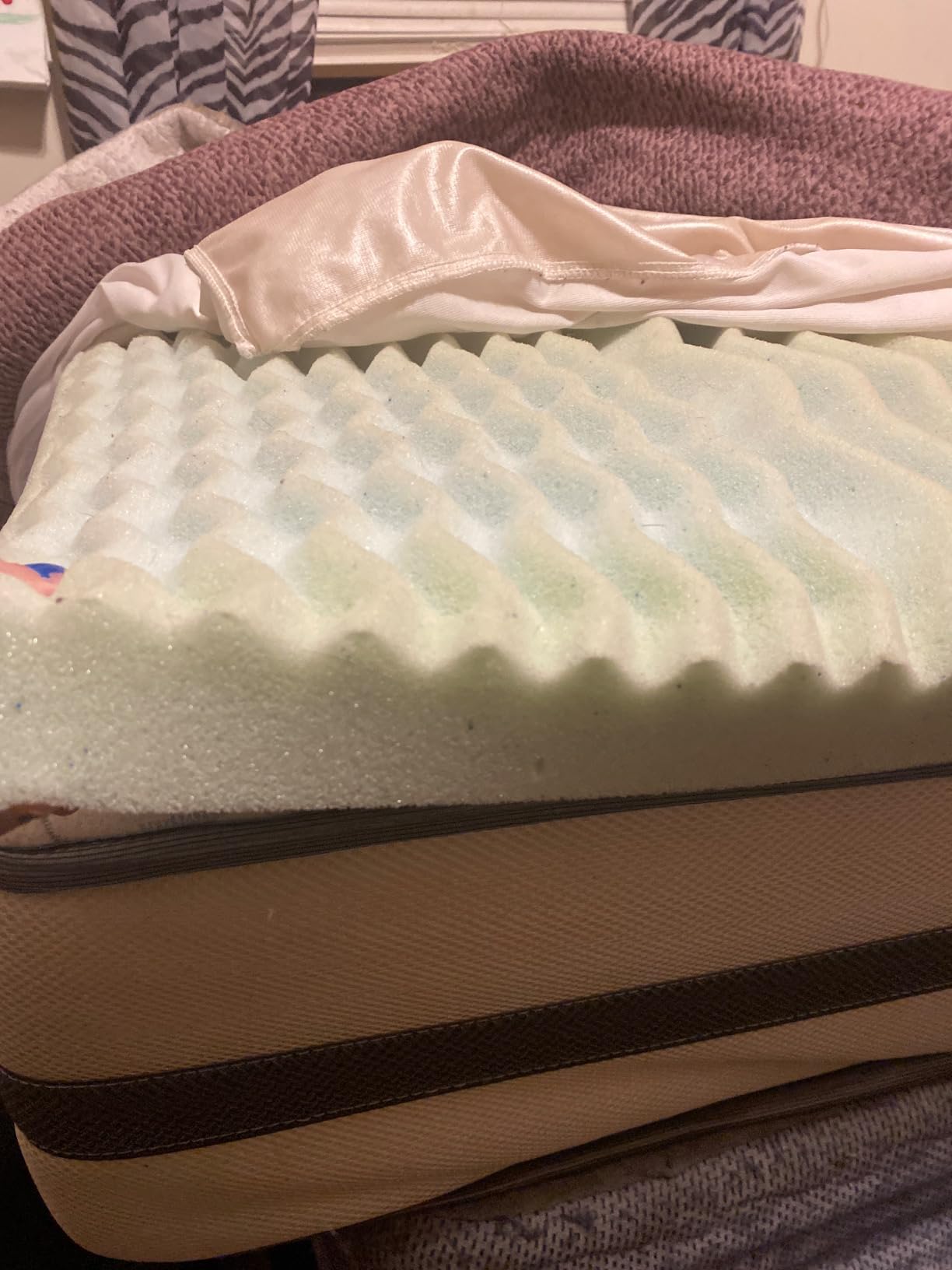 LUCID 2 Inch Gel Memory Foam Mattress Topper, Queen Size - 5 Zones - Cooling Gel Infusion - CertiPur Certified Foam customer photo 2
