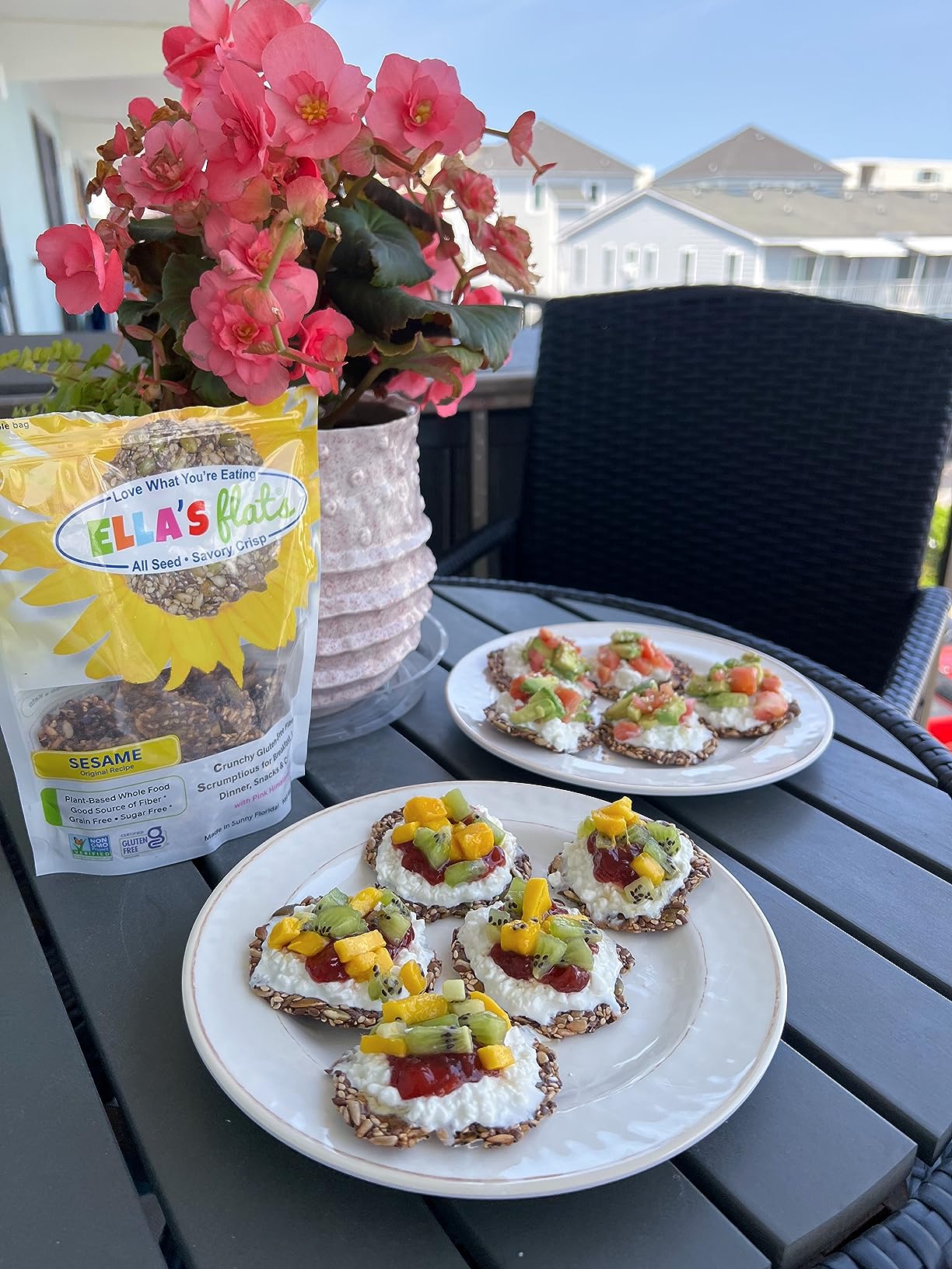ELLA'S FLATS Sesame All Seed Savory Crisps - All Natural, Gluten Free, Good Source of Protein, High Fiber, Vegan and Keto Friendly (3 Pack) customer photo 1