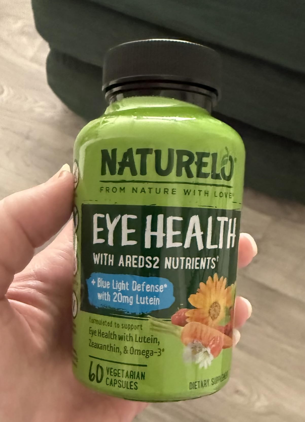 NATURELO Eye Vitamins - AREDS 2 Formula Nutrients with Lutein, Zeaxanthin, Vitamin C, E, Zinc, Plus DHA - Supplement for Dry Eyes, Healthy Vision, Eye Support - 60 Vegan Capsules customer photo 1