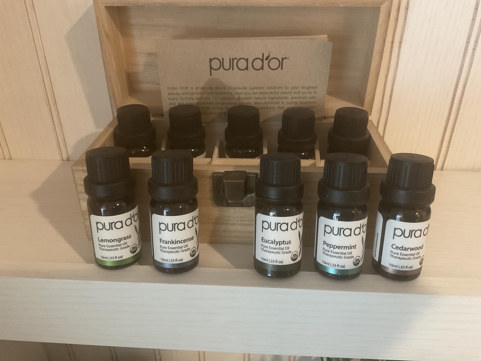 PURA D'OR Organic Perfect10 Essential Oils Set - 10x 10mL Wood Box Aromatherapy Gift Set - 100% Pure Therapeutic Grade for Relaxation and Wellness (Lavender, Peppermint, Eucalyptus, Tea Tree & More) customer photo 1