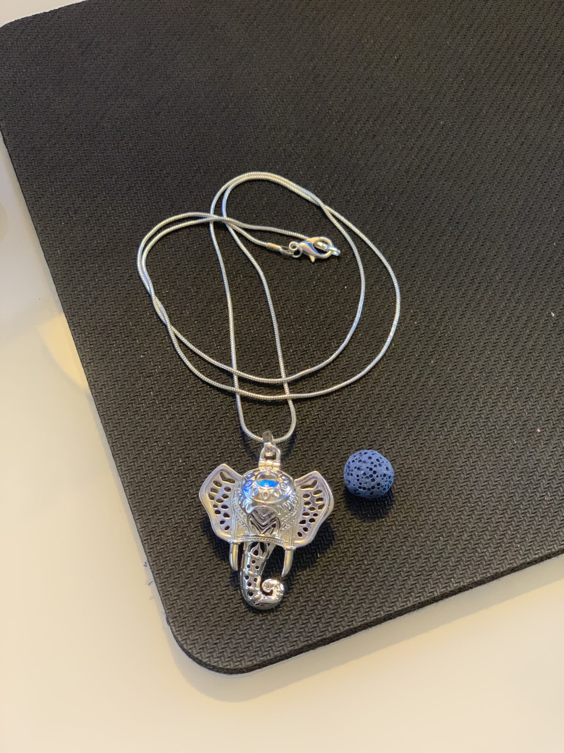 INFUSEU Essential Oil Diffuser Necklace Aromatherapy Jewelry for Women TeenGirls, Small Lotus Flower Pendant, 7 Lava Rock Stones, 24