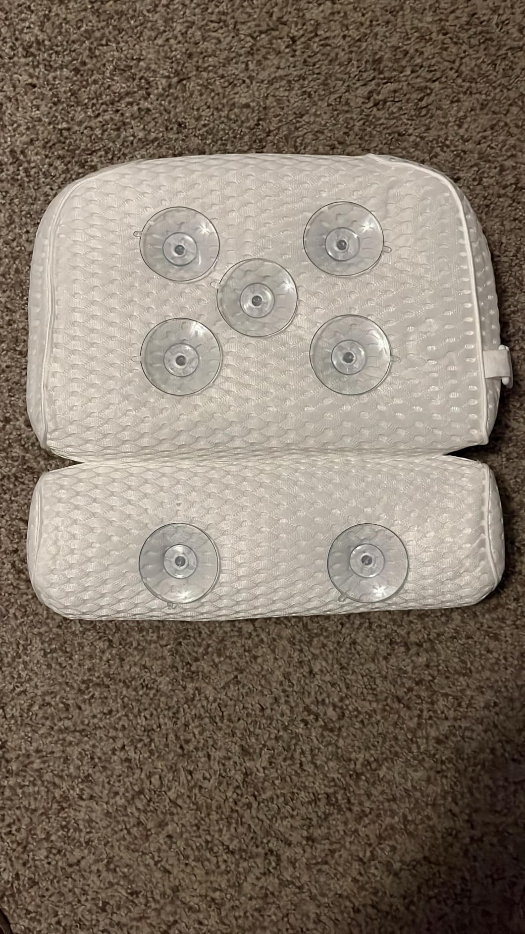 AmazeFan Bath Pillow, Bathtub Spa Pillow with 4D Air Mesh Technology and 7 Suction Cups, Helps Support Head, Back, Shoulder and Neck, Fits All Bathtub, Hot Tub and Home Spa [US. Patent Design] customer photo 1