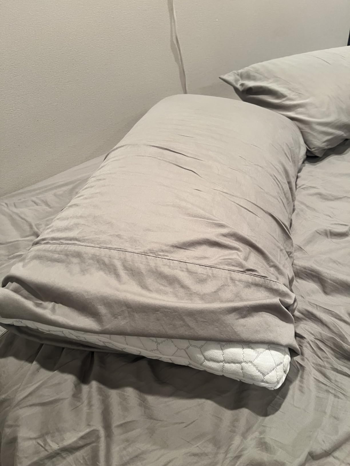 SUPA MODERN Cooling Pillow Queen Size Set of 2, CertiPUR-US Shredded Memory Foam Pillows for Sleeping, Cool Bed Pillows for Hot Sleepers, Adjustable Firm Pillow for Side, Back, Stomach Sleepers customer photo 2
