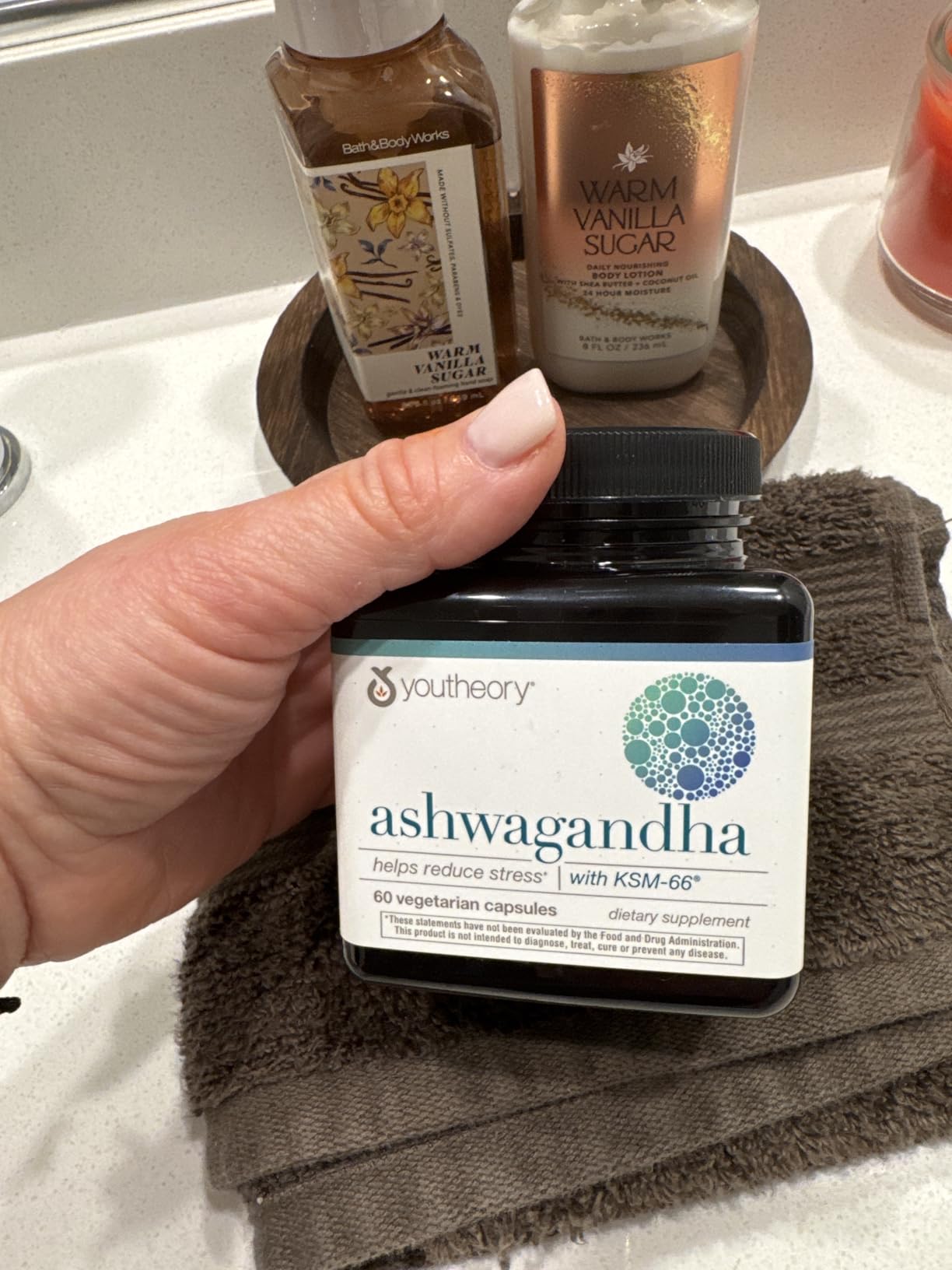 Youtheory Ashwagandha - with Organic KSM-66 Ashwagandha - Herbal Blend to Support Stress Relief & Energy Levels - Helps Support Mood - 60 Vegetarian Capsules customer photo 2