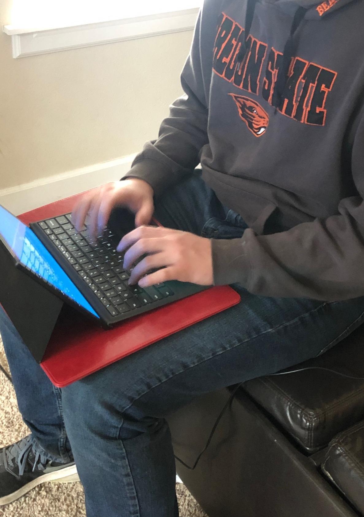 RadiArmor RF Reducing Laptop and Surface Pad - RF Blocking Liner Reduces High Frequency Radio and Electric Fields by 99% (Red) customer photo 1