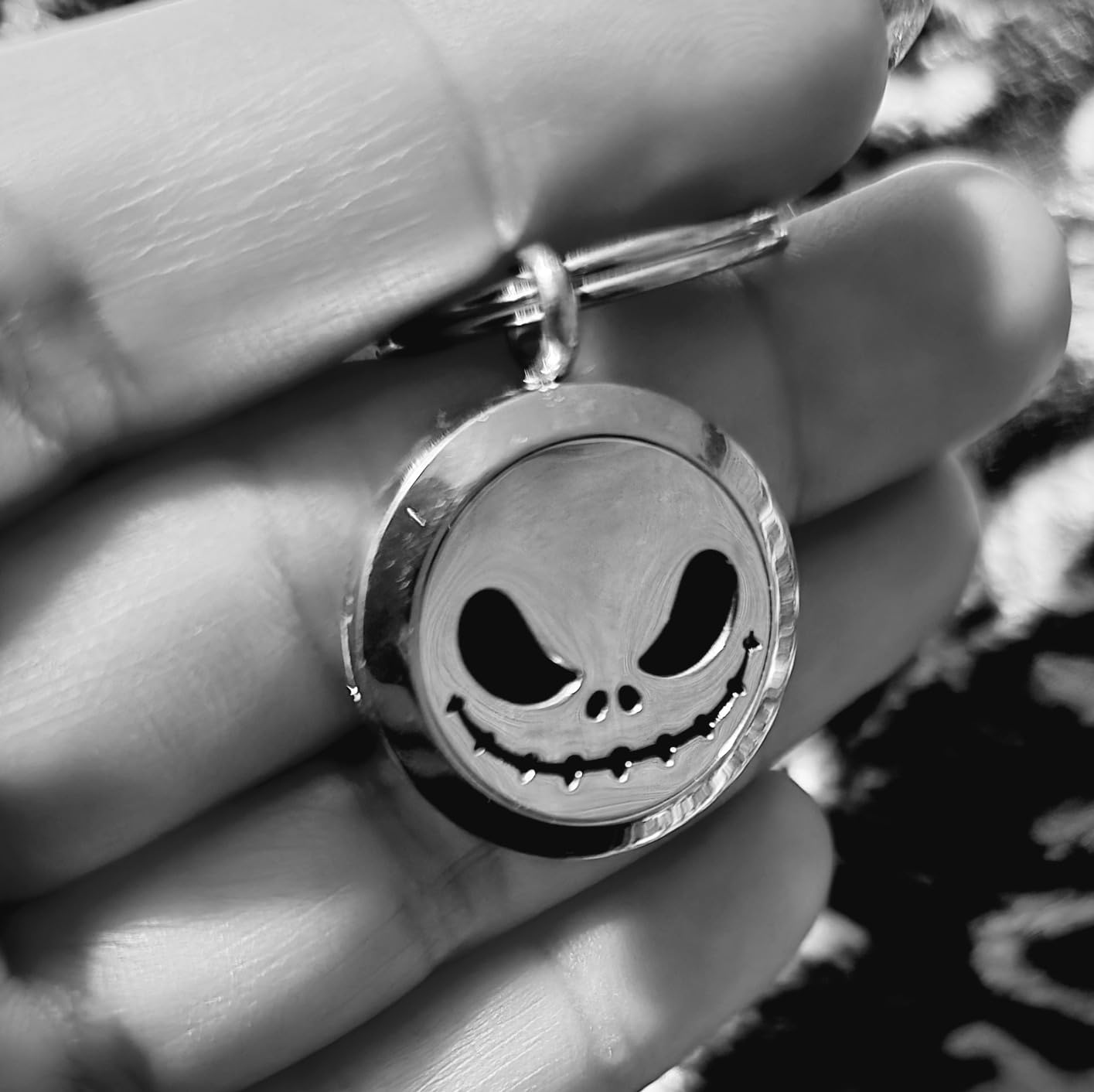 Wild Essentials Jack Skullington Essential Oil Diffuser Necklace (Silver Skull, No Oils) customer photo 1