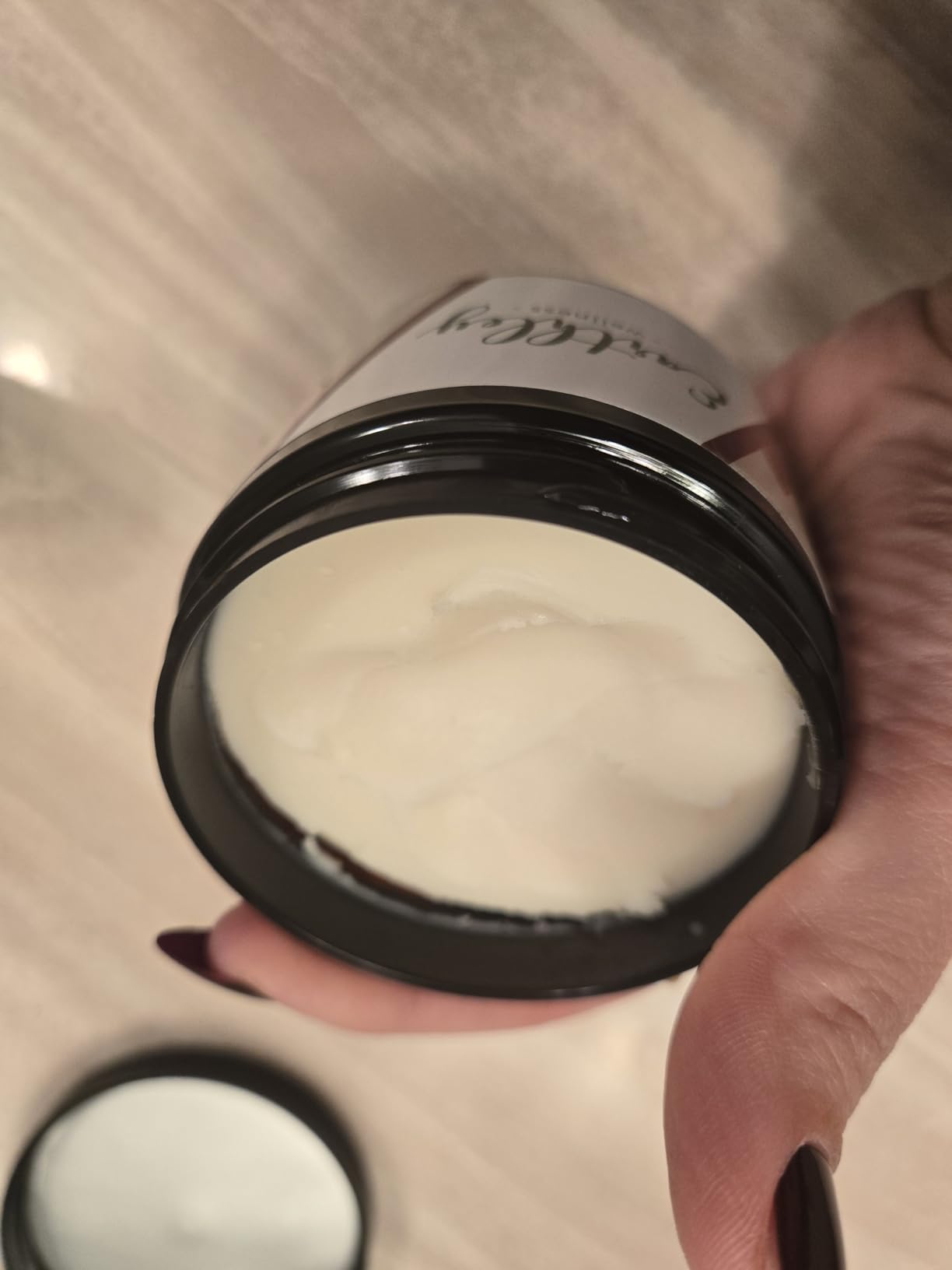 Earthley Wellness, Magnesium Lotion, Original Lavender, Body Lotion, 100mg per TSP, Magnesium Cream for Promoting Relaxation, Rest & Muscle Recovery, Natural, Beeswax, Mango Butter (6oz, Regular) customer photo 1