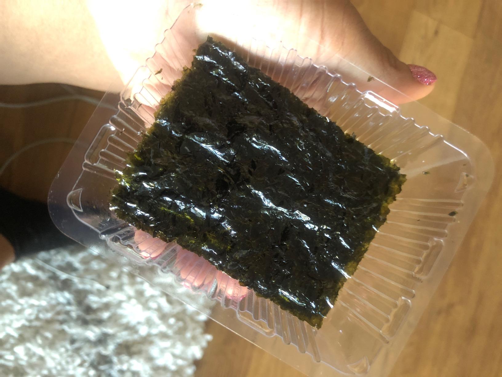 KIMNORI Seasoned Seaweed Snacks Sheets - Organic Sea Salt Flavor 24 Individual Packs Roasted Crispy Premium 100% Natural Laver Kim Nori 4g 0.14 Ounce customer photo 2