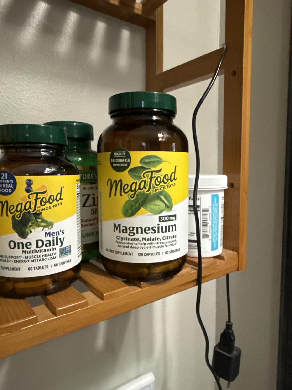 MegaFood Magnesium Glycinate, Citrate, Malate 300mg Supplement - Highly Absorbable Blend to Support Heart, Nerve Health & Relaxation, Triple Magnesium Complex Supplement, 60 Capsules (30 Servings) customer photo 2