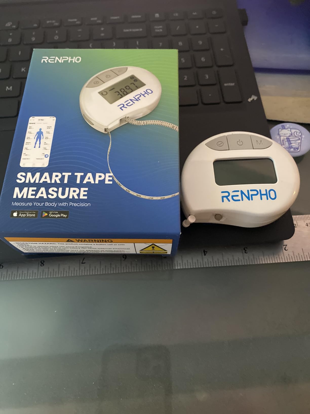 RENPHO Body Measuring Tape, Smart Tape Measure for Weight Loss, Bluetooth Fitness Equipment with App, Measuring Waist, Hip, Bust, Arms, Muscle Gain, Retractable, 60in /150cm, White customer photo 2