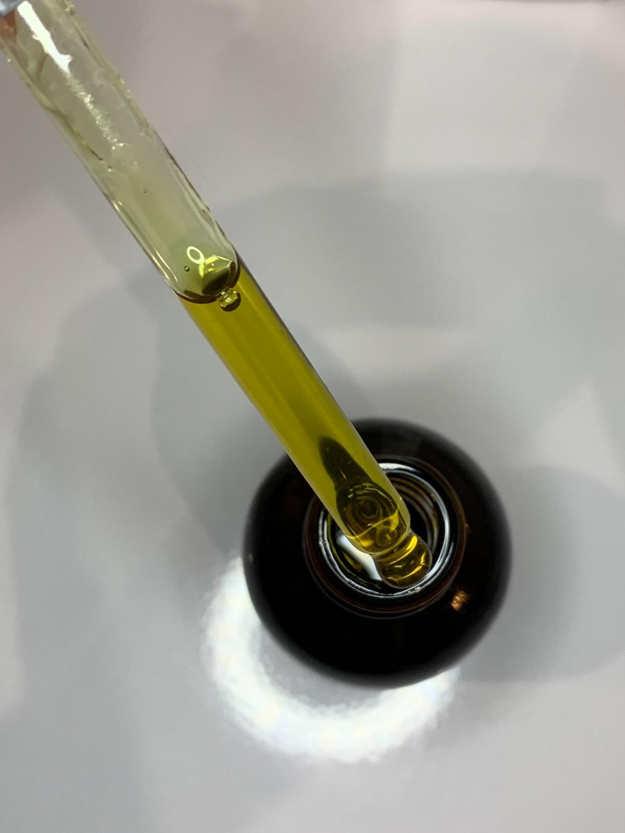 Cliganic USDA Organic Tamanu Oil, 100% Pure - For Face, Hair & Skin | Natural Cold Pressed Unrefined Hexane-Free customer photo 2