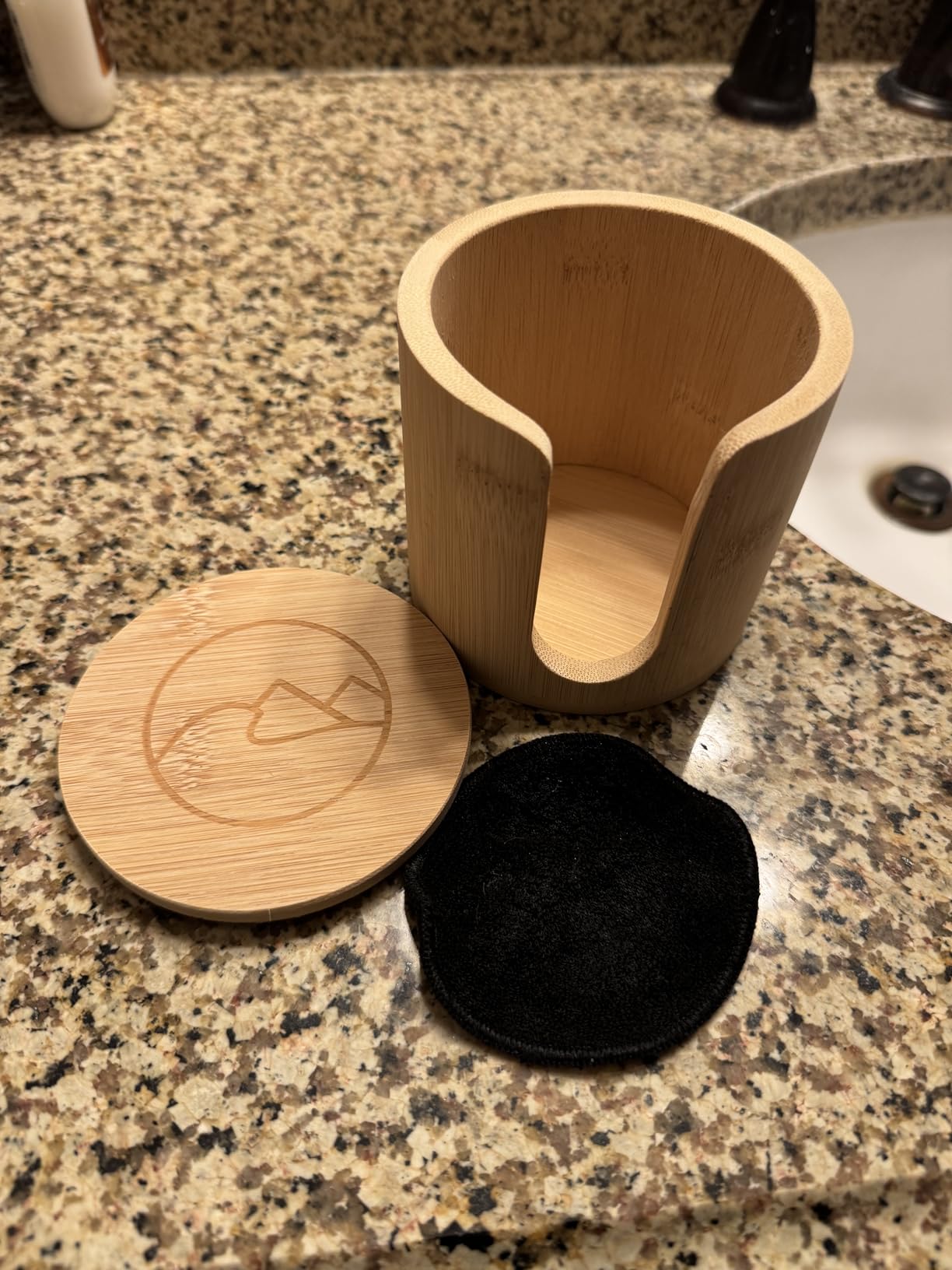 Reusable Makeup Remover Pads with Bamboo Holder - Washable Bamboo Cotton Rounds for Face, Toner & Sensitive Skin - Eco Friendly Zero Waste Skincare Set by EIRA customer photo 2