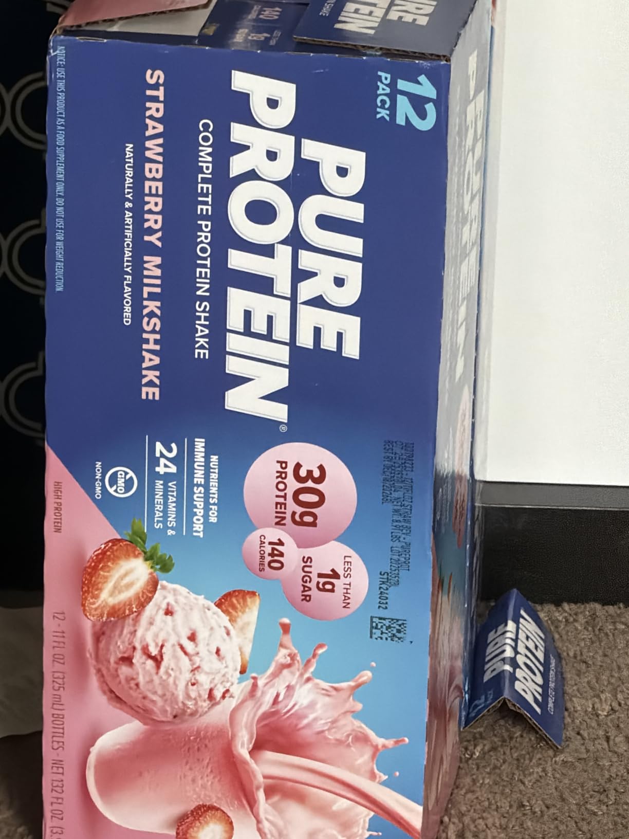 Pure Protein Strawberry Protein Shake, 30g Complete Protein, Ready to Drink and Keto-Friendly, Vitamins A, C, D, and E plus Zinc to Support Immune Health, 11oz Bottles, 12 Pack customer photo 1