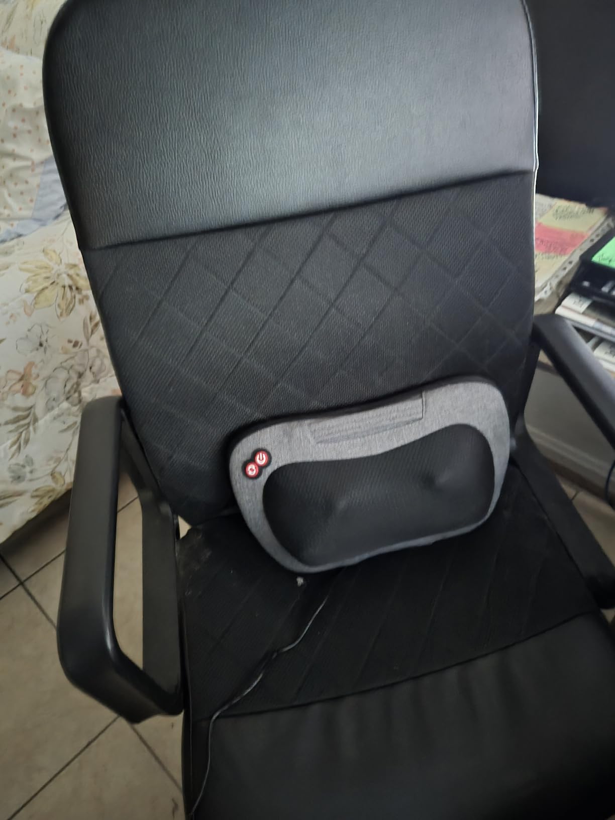 VIKTOR JURGEN Shiatsu Back Massager with Heat - Deep Tissue Massage for Neck, Shoulder, Back Pain Relief, Electric Kneading 3D Massage Pillow (NOT Cordless) customer photo 1