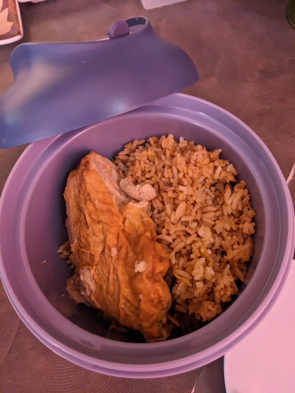 Bentgo Bowl - Insulated Leak-Resistant Bowl with Snack Compartment, Collapsible Utensils and Improved Easy-Grip Design for On-the-Go - Holds Soup, Rice, Cereal & More - BPA-Free, 21.2 oz (Slate) customer photo 1