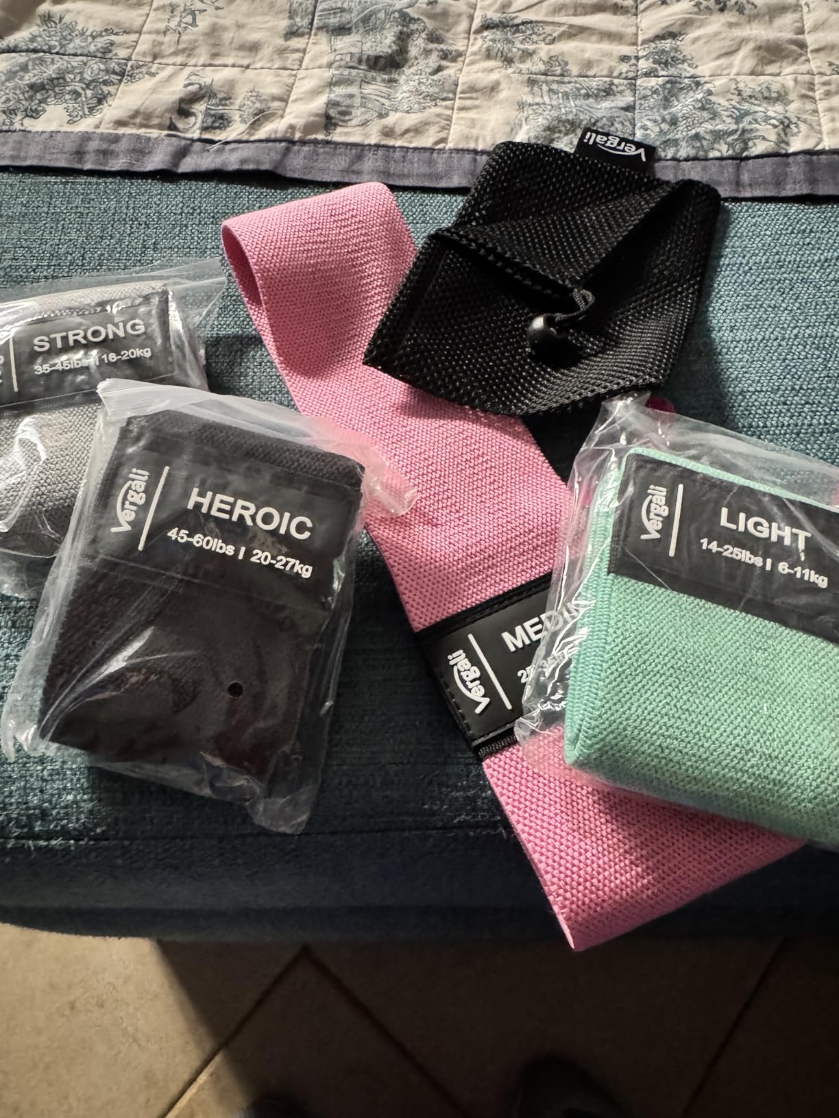 Resistance Bands for Working Out with Workout Bands Guide. 4 Booty Bands for Women Men Fabric Elastic Bands Set customer photo 2