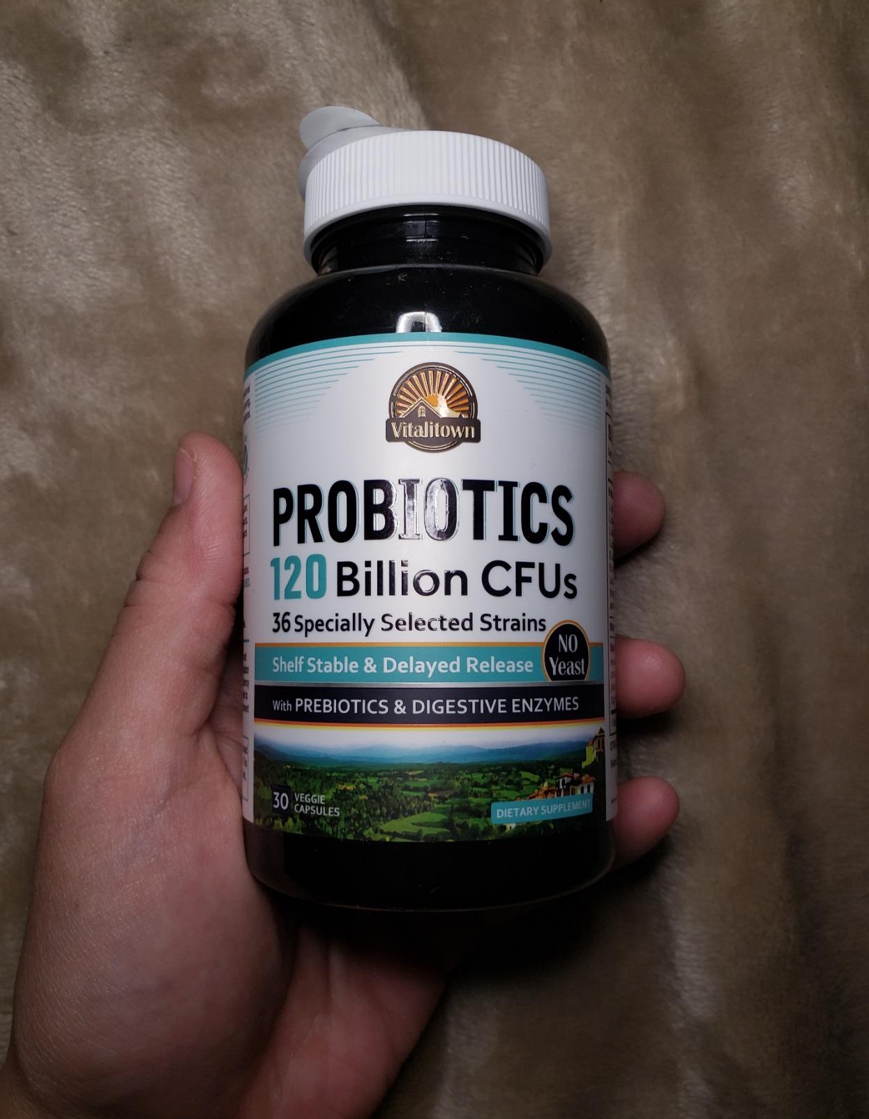 VITALITOWN Probiotics 120 Billion CFUs | 36 Strains, with Prebiotics & Digestive Enzymes for Men Women | Shelf Stable | Digestive Health & Immune Support | Vegan, Non-GMO | 30 Delayed Release Veg Caps customer photo 2