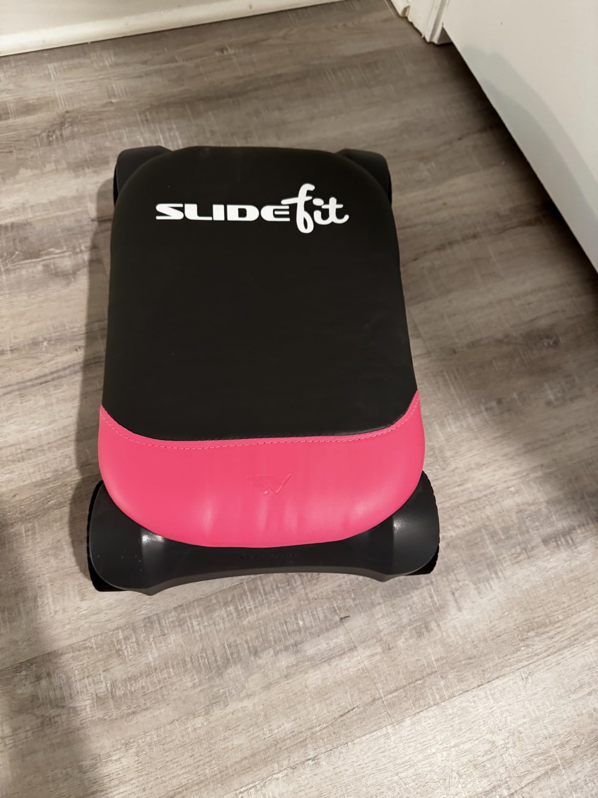 WONDER CORE Slide Fit, Ab Roller Board with 4 Wheels, Automatic Rebound Abdominal Wheel for Core Workout, Ab Exercise Equipment, Abdominal Exerciser, Heroboard Fitness Rolling Board with Knee Pad customer photo 1