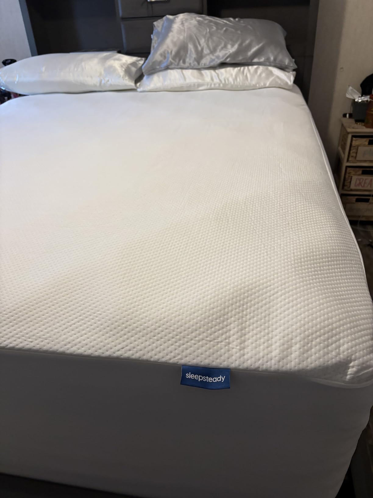 King Size Luxury Tencel Mattress Protector, 100% Waterproof, Ultra Soft, Naturally Cooling & Breathable, Deep Pocket Up to 18