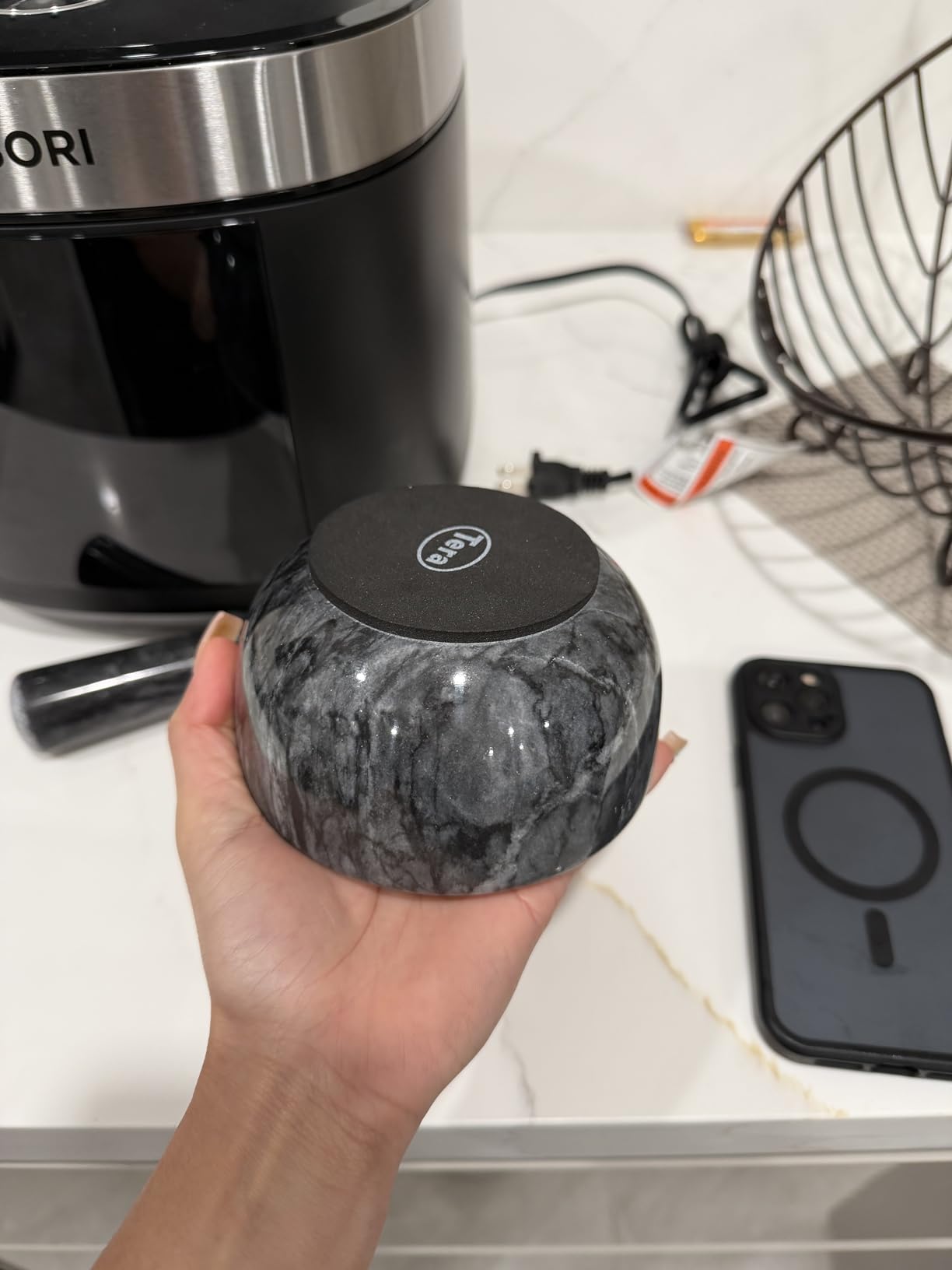 Tera Marble Mortar and Pestle Set Small Bowl Solid Stone Grinder Spice Herb Grinder Pill Crusher (Black, Diameter 4.64