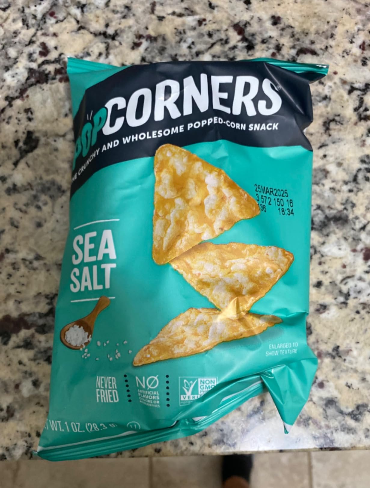 PopCorners Popped Corn Snacks, Sea Salt, 1 Ounce (Pack of 20), Gluten Free customer photo 1