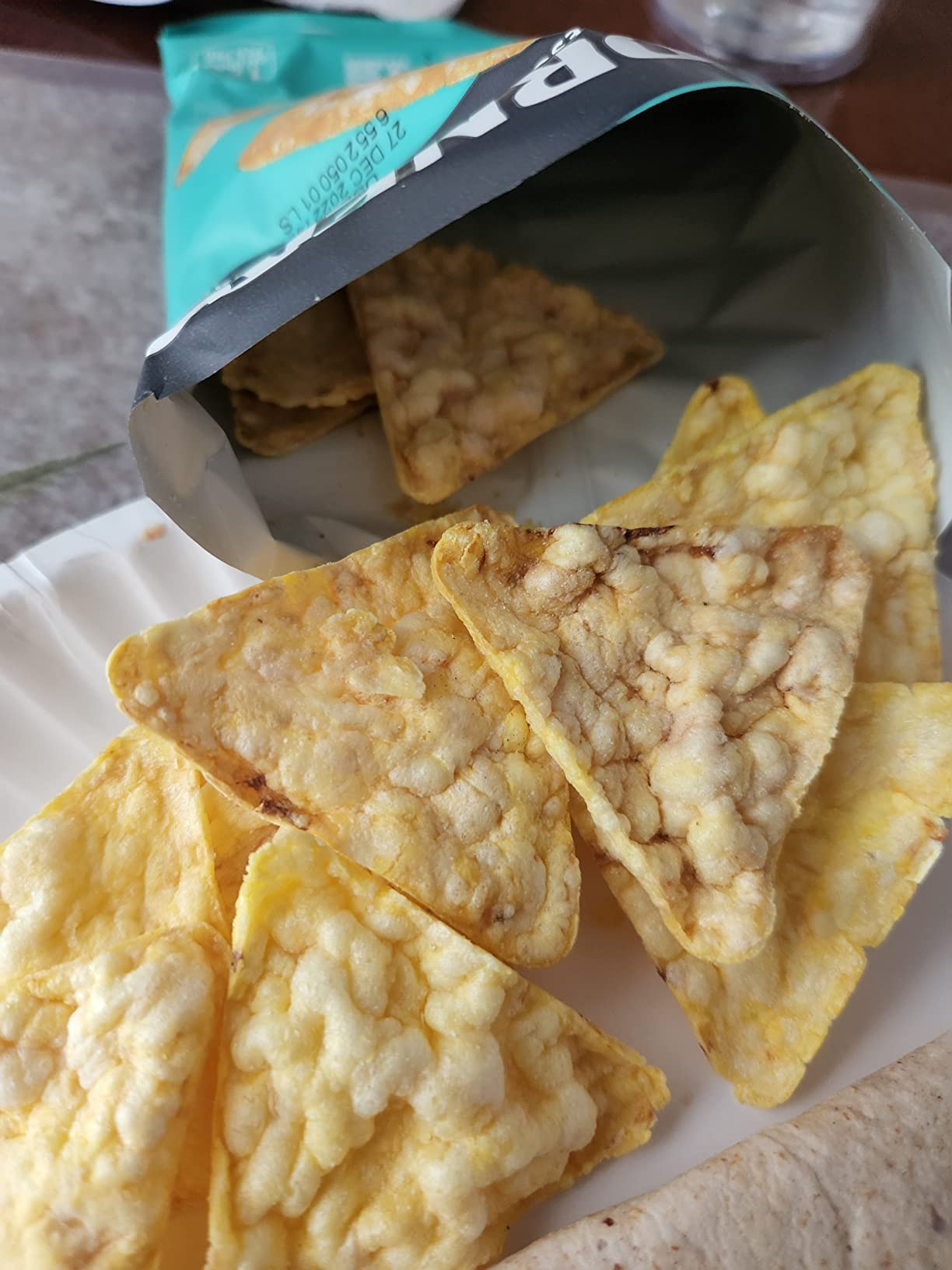 PopCorners Popped Corn Snacks, Sea Salt, 1 Ounce (Pack of 20), Gluten Free customer photo 2