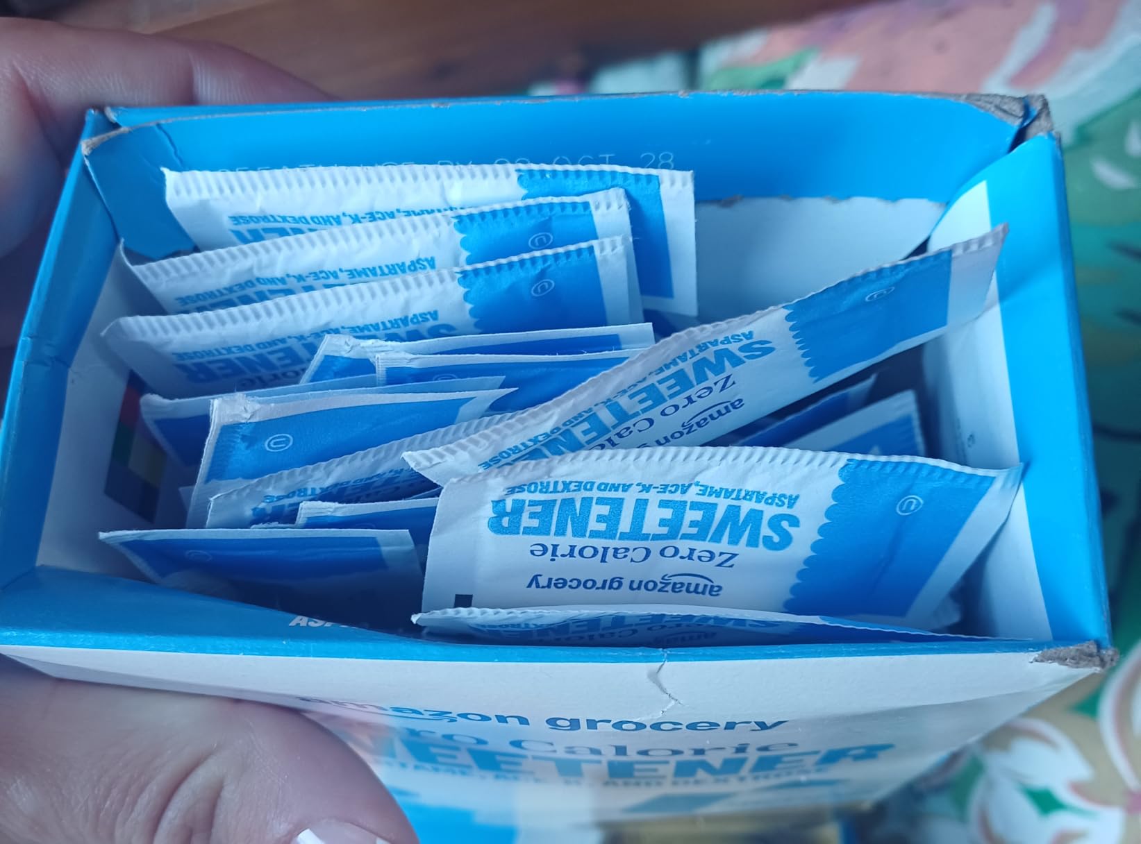 Amazon Grocery, Zero Calorie Aspartame Sweetener Packets, 230 Ct customer photo 1