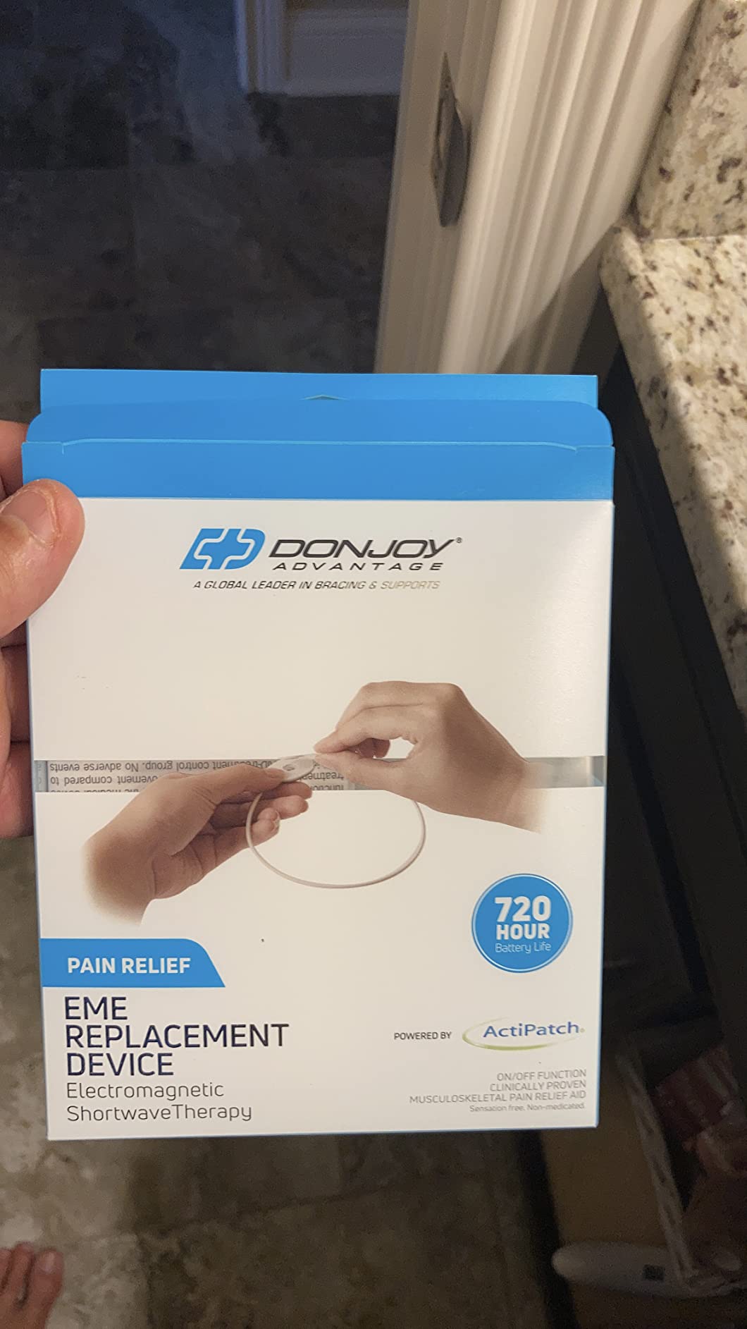 DonJoy Advantage - EME Knee Wrap - with ActiPatch Pulsed Shortwave Therapy to aid Knee Pain Relief, Musculoskeletal Pain, Osteoarthritis - Small/Medium customer photo 1